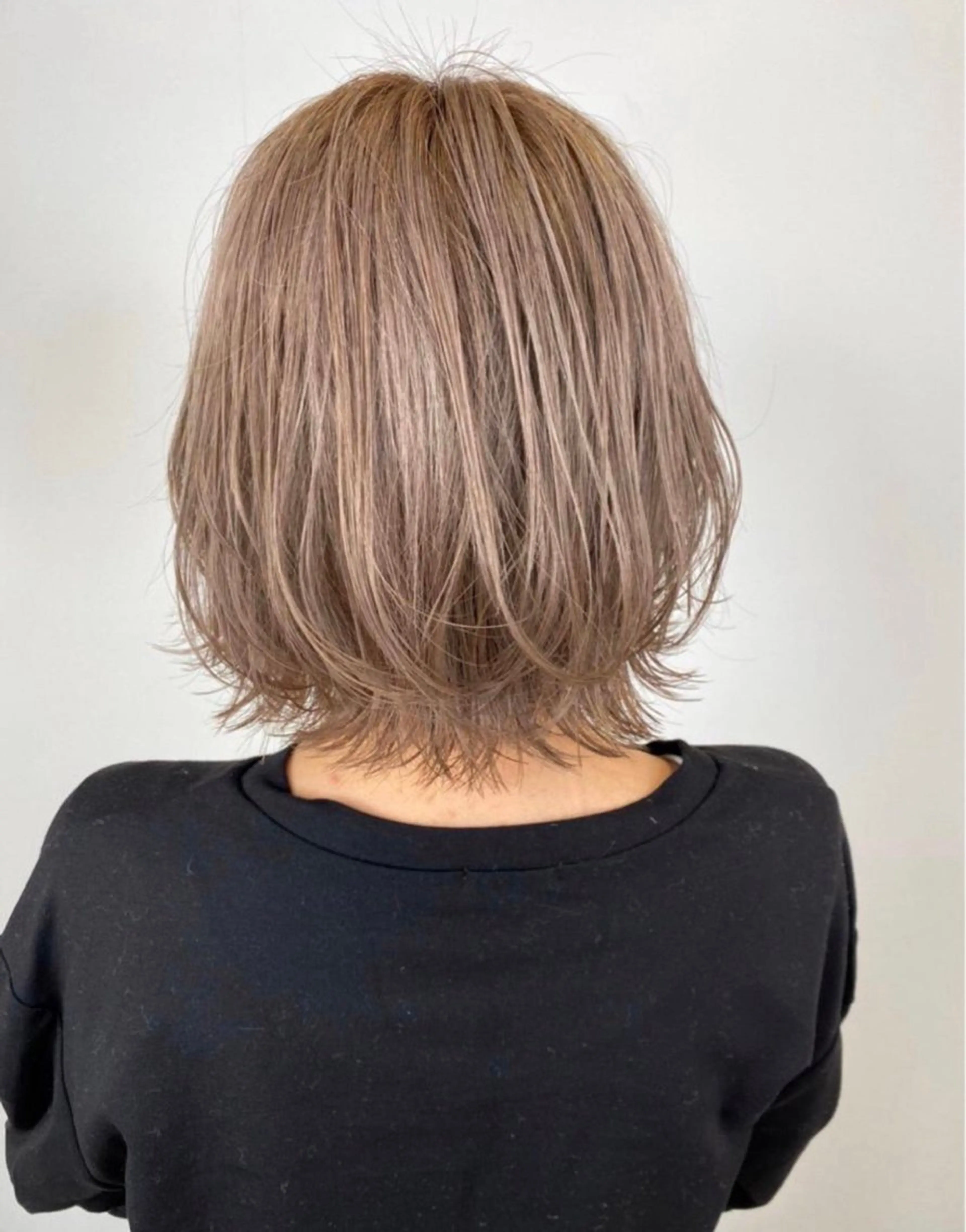 セミロング カラー カット ⛓️メンズパーマの神 ⛓️Yoshiyaのヘアスタイル