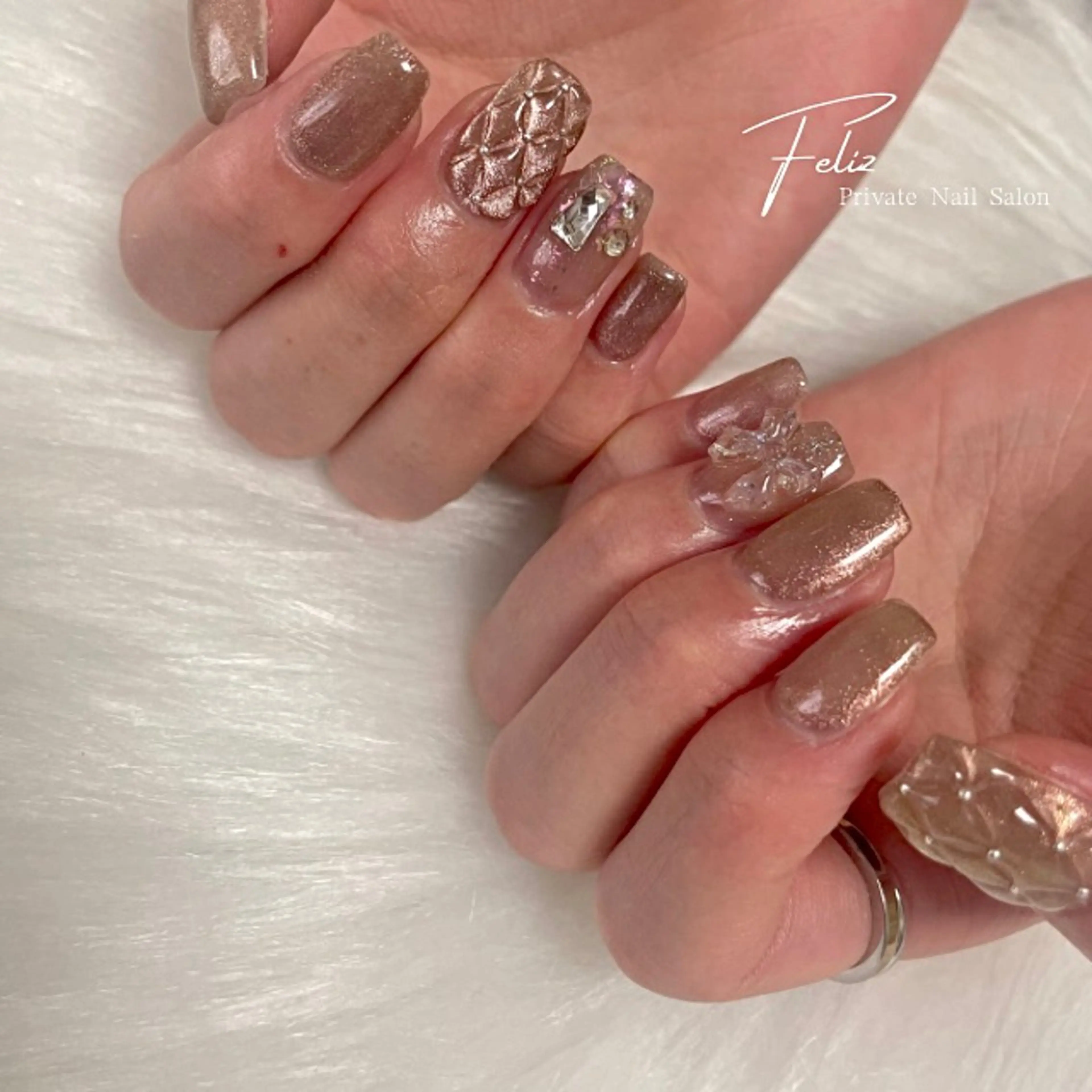 ネイル ハンドネイル ハンドケア Feliz所属・Feliz 楽しいネイルサロンのネイルデザイン
