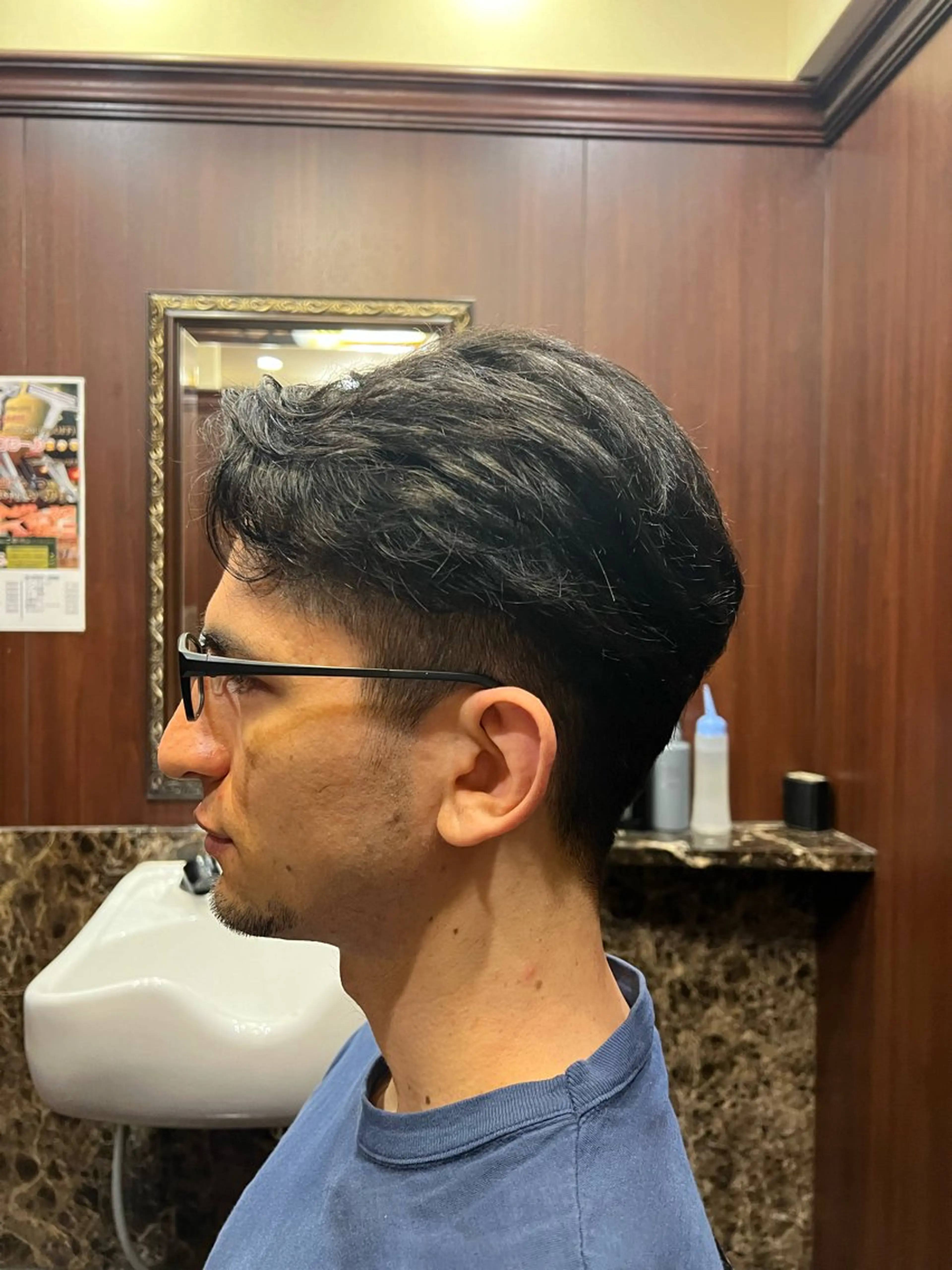 ショート ヒロ銀座バーバーショップ丸の内所属・秋山 琳太のヘアスタイル