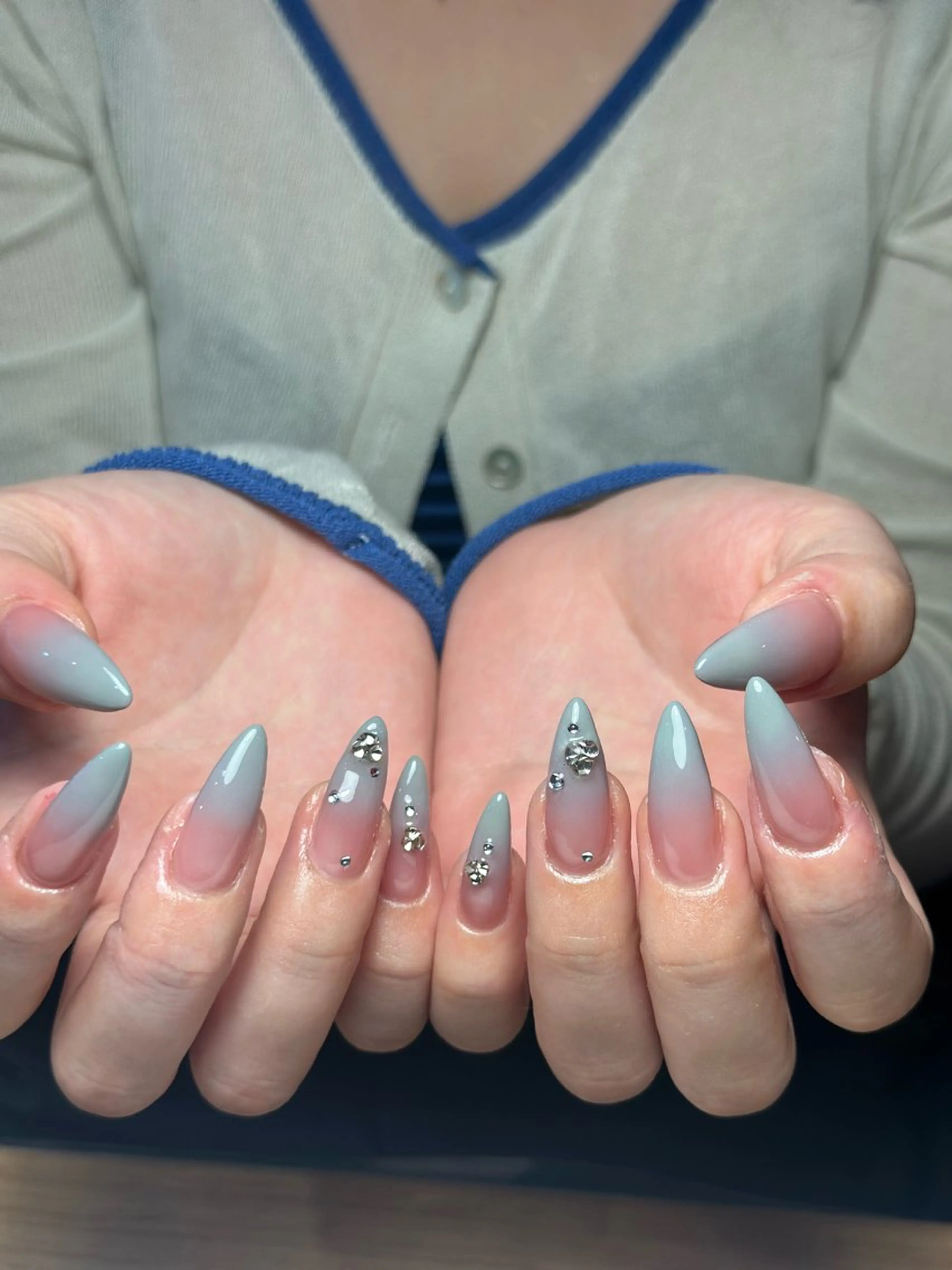 ネイル 韓国ネイル シンプルネイル ワンホンネイル ハンドネイル CoMo Nail Studio所属・CoMo Nailのネイルデザイン