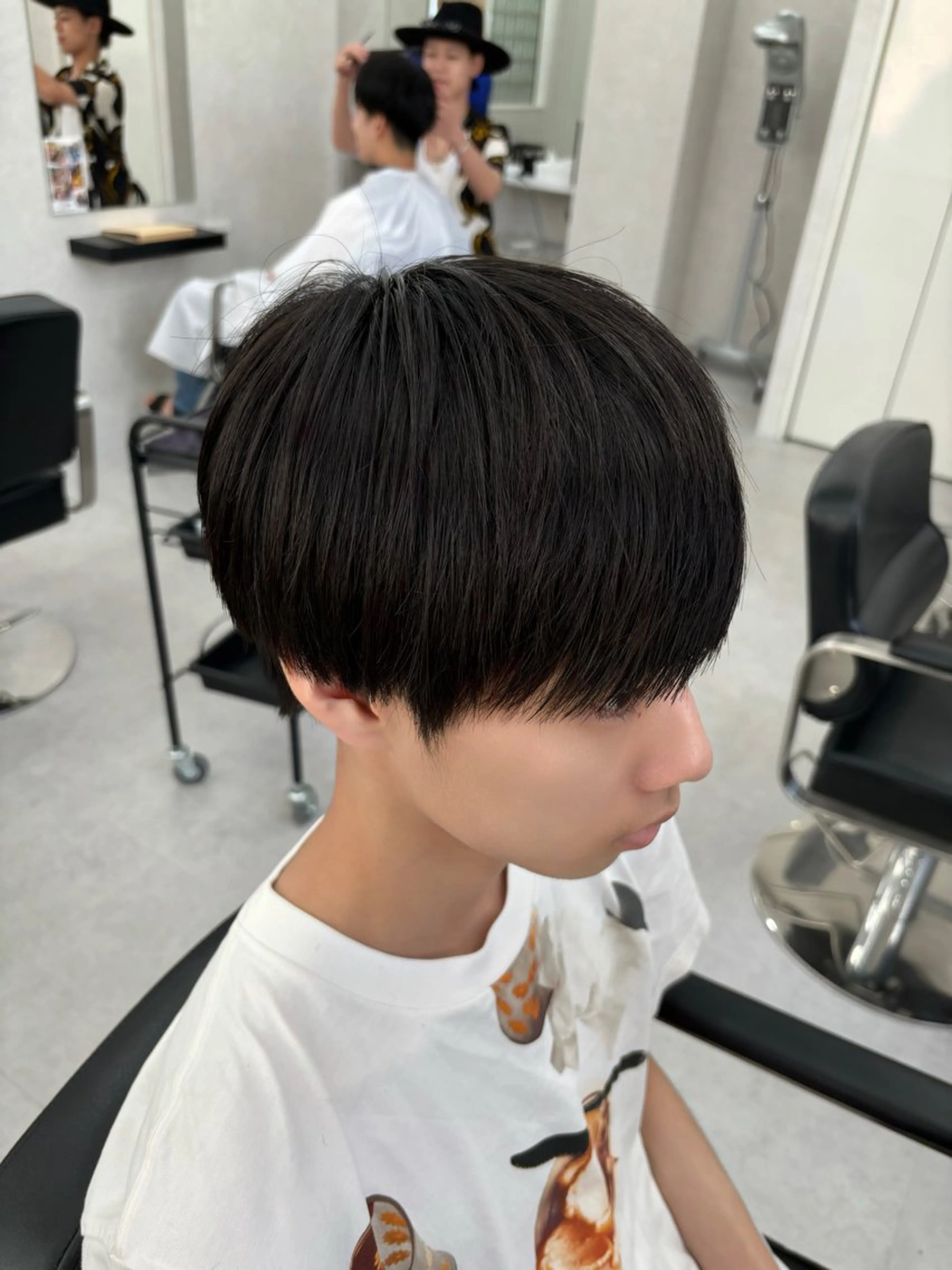 ショート メンズ マッシュ 岩井 虎大郎のヘアスタイル