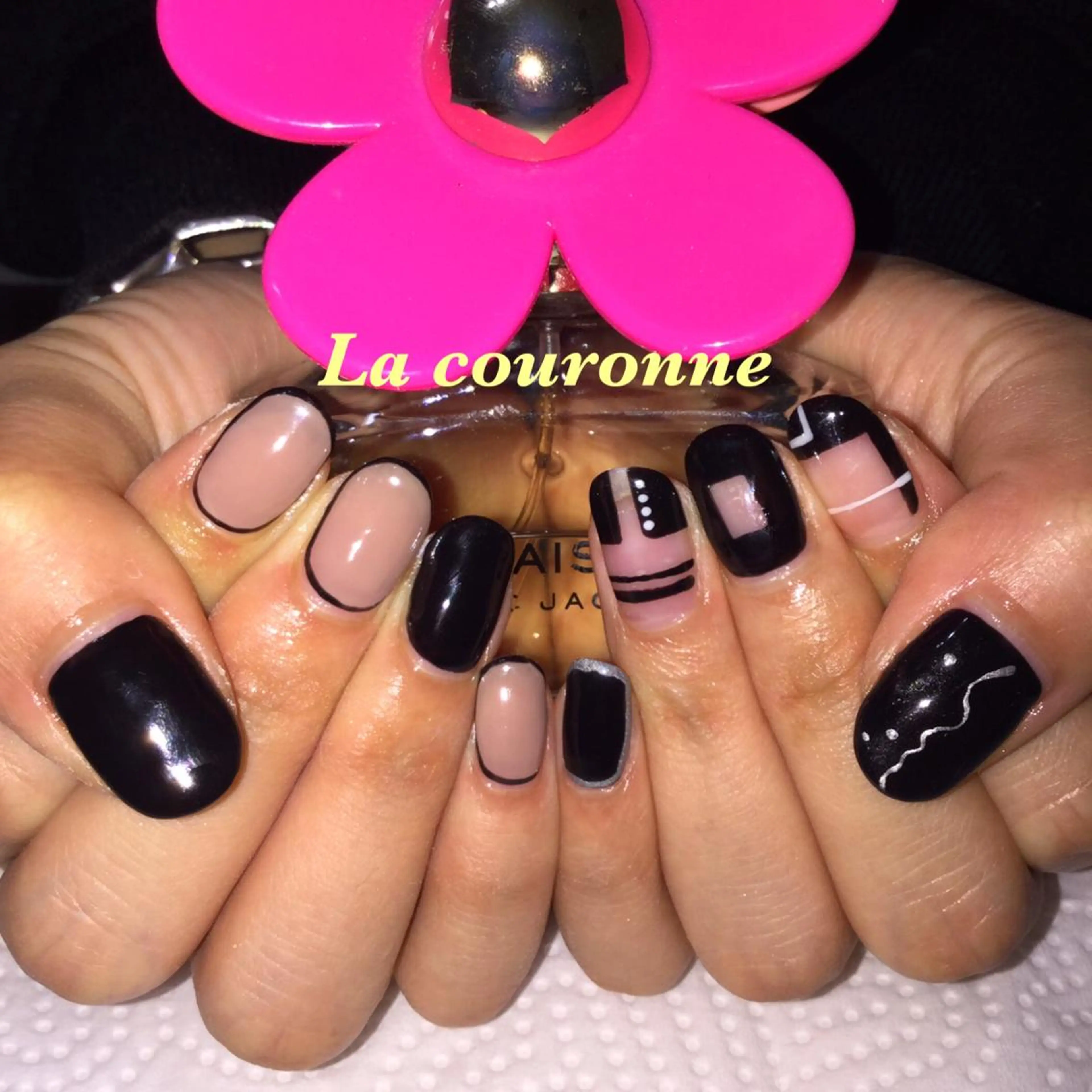 ネイル ハンドネイル Lacouronne NATSUMIのネイルデザイン