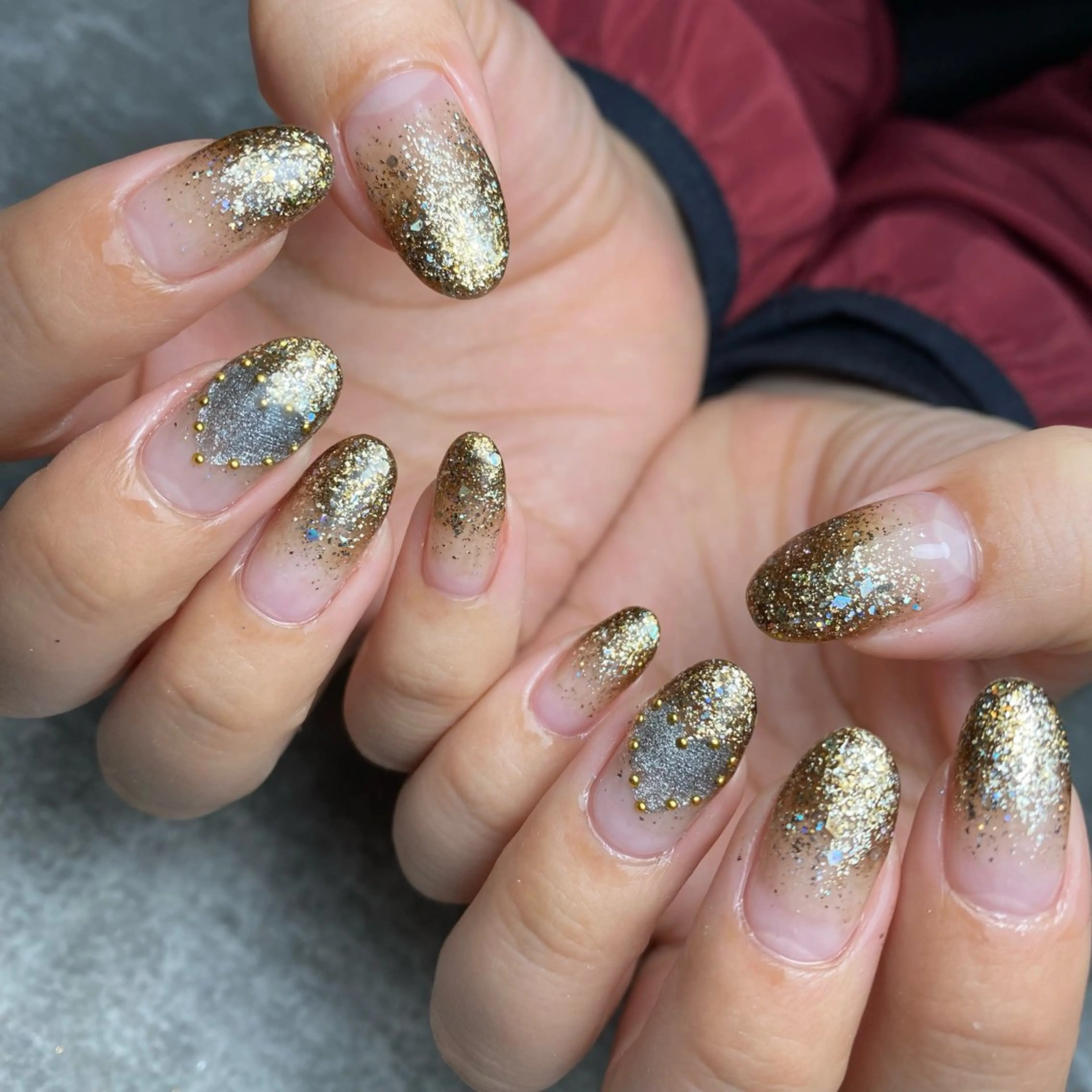 ネイル アートネイル ゴールド グラデーション ハート ラメ(グリッター) ハンドネイル yuki nail...のネイルデザイン