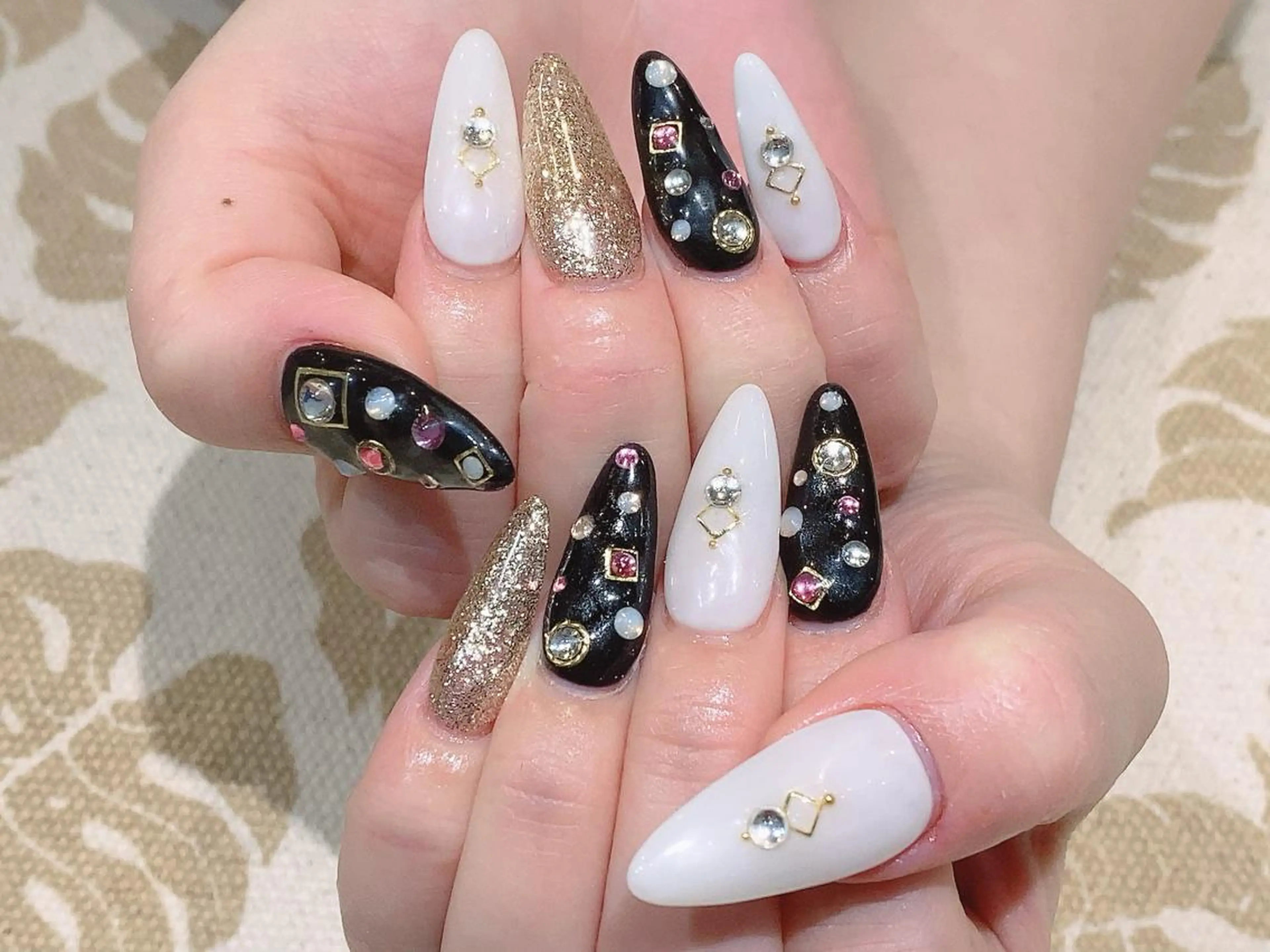 ネイル 持ち込み ハンドネイル M's Style NAIL BARのエステ・リラクイメージ