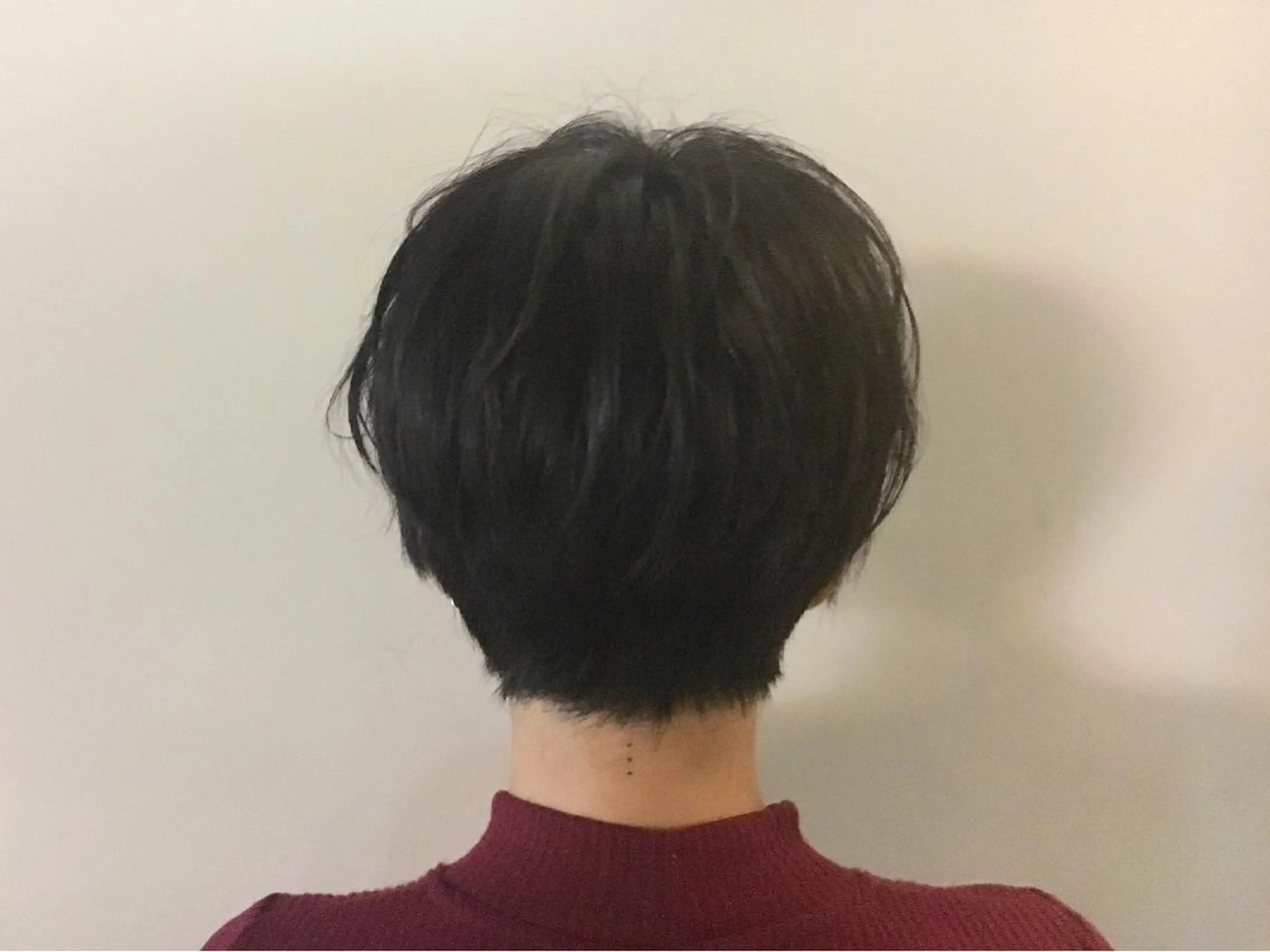 ショート カラー パーマ ショートヘア ツイストスパイラル 波巻き🩵片平和香奈のヘアスタイル
