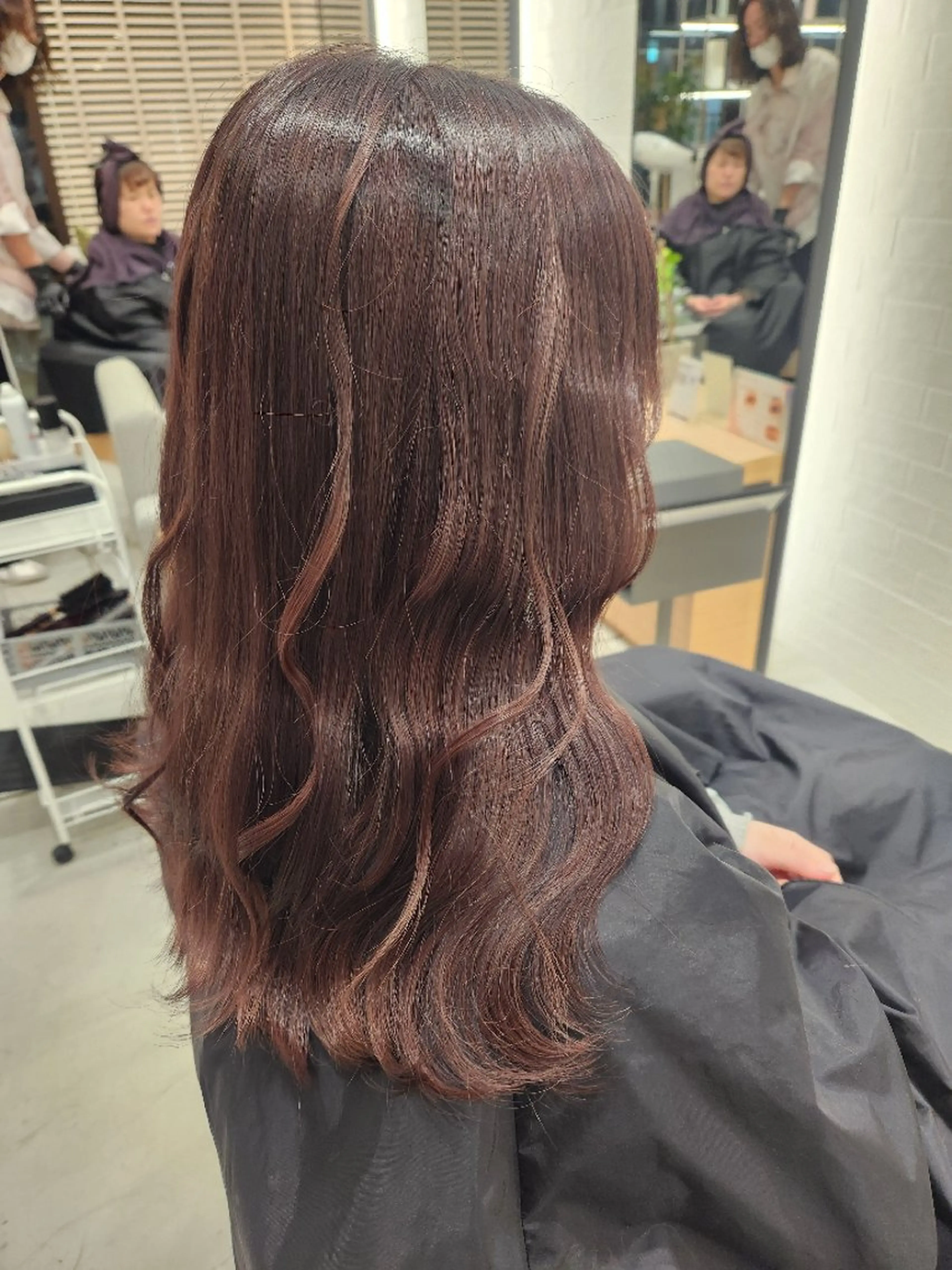 ロング カラー ヘアカラー stair:case所属・💜艶髪カラー💜 🎶富川美希🎶のヘアスタイル