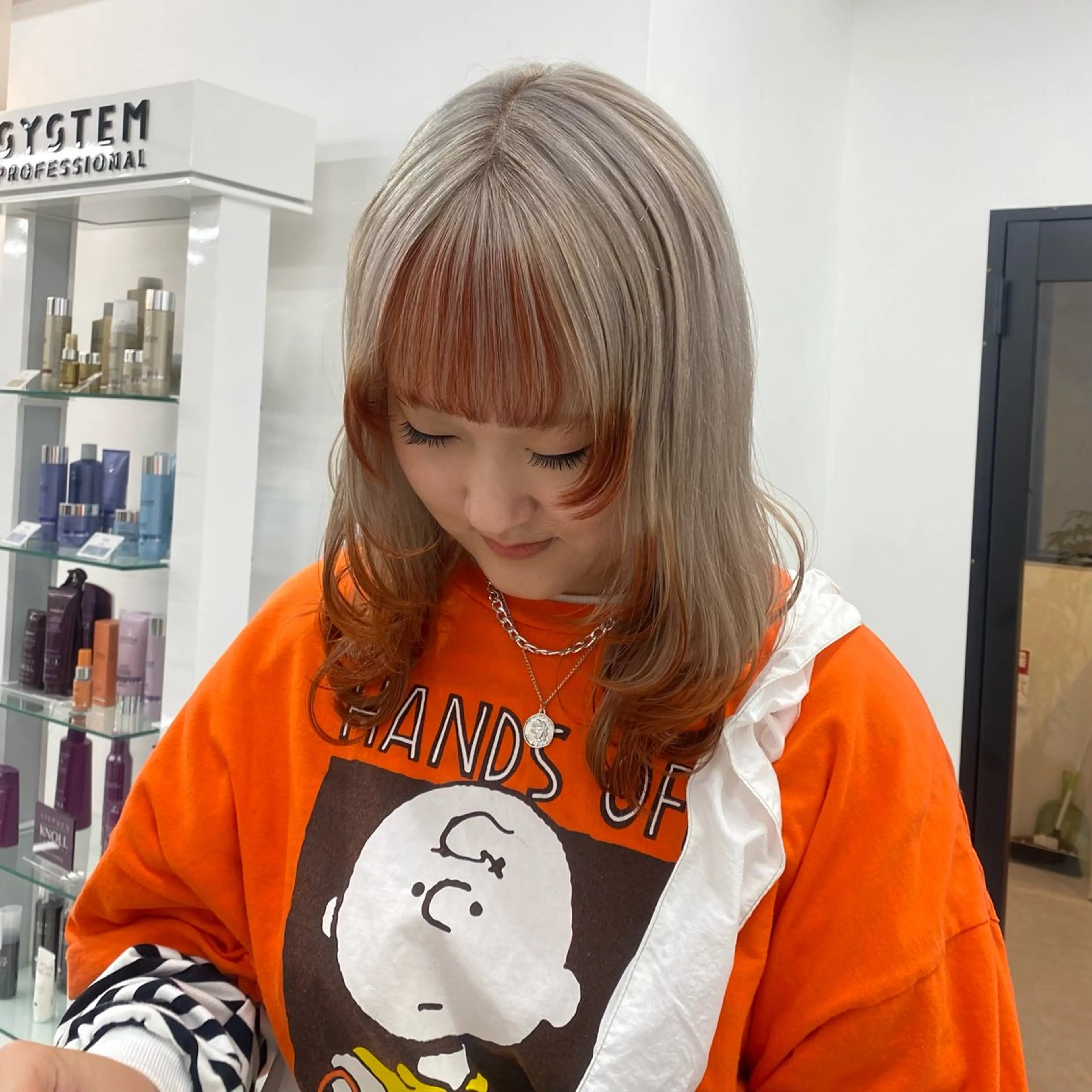 セミロング カラー ヘアアレンジ デザインカラー オレンジ カット ヘアカラー トリートメント ヘアセット 🎀韓国ヘア🎀 𝐬𝐚𝐫𝐚🎀のヘアスタイル