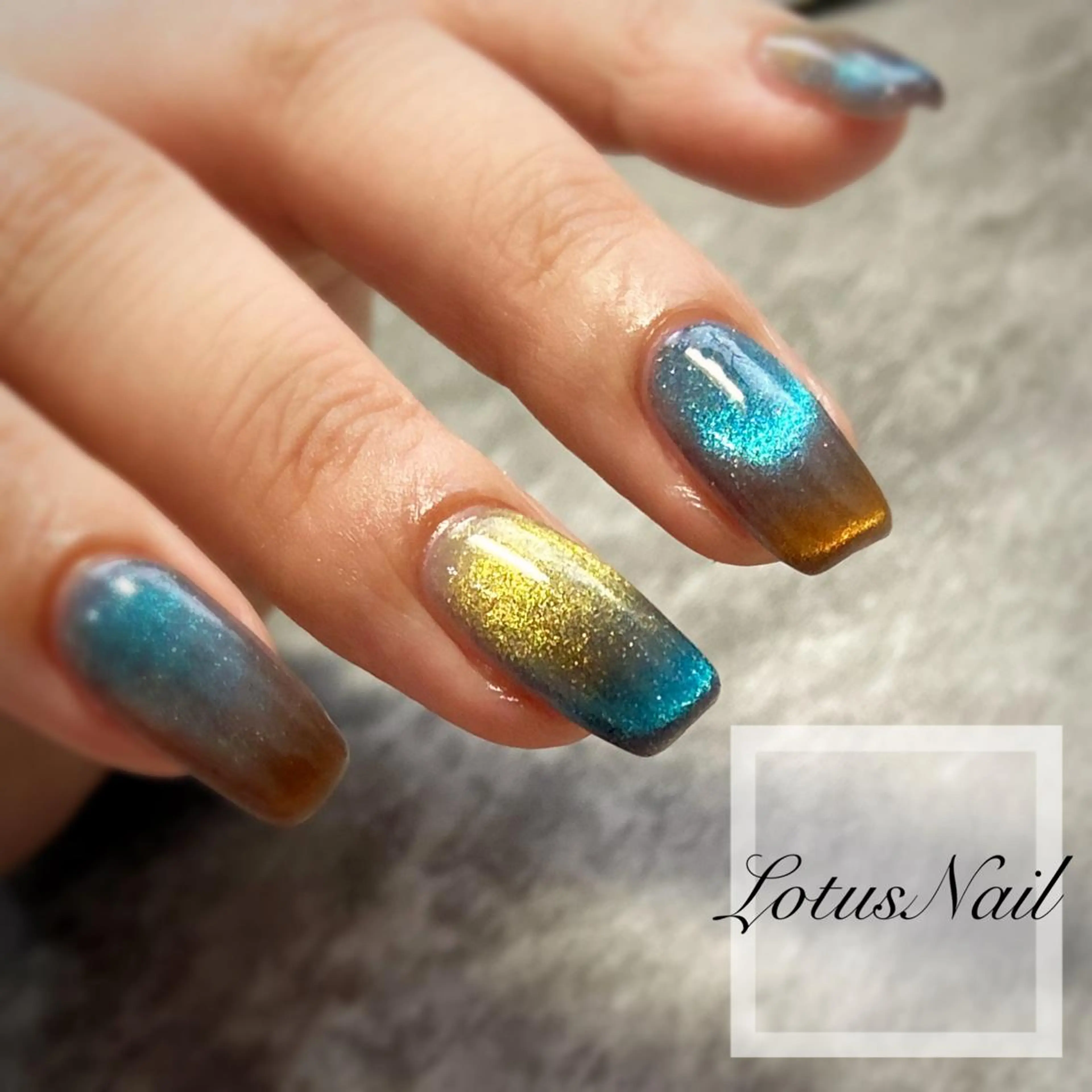 ネイル マグネットネイル ハンドネイル Lotus Nailのネイルデザイン