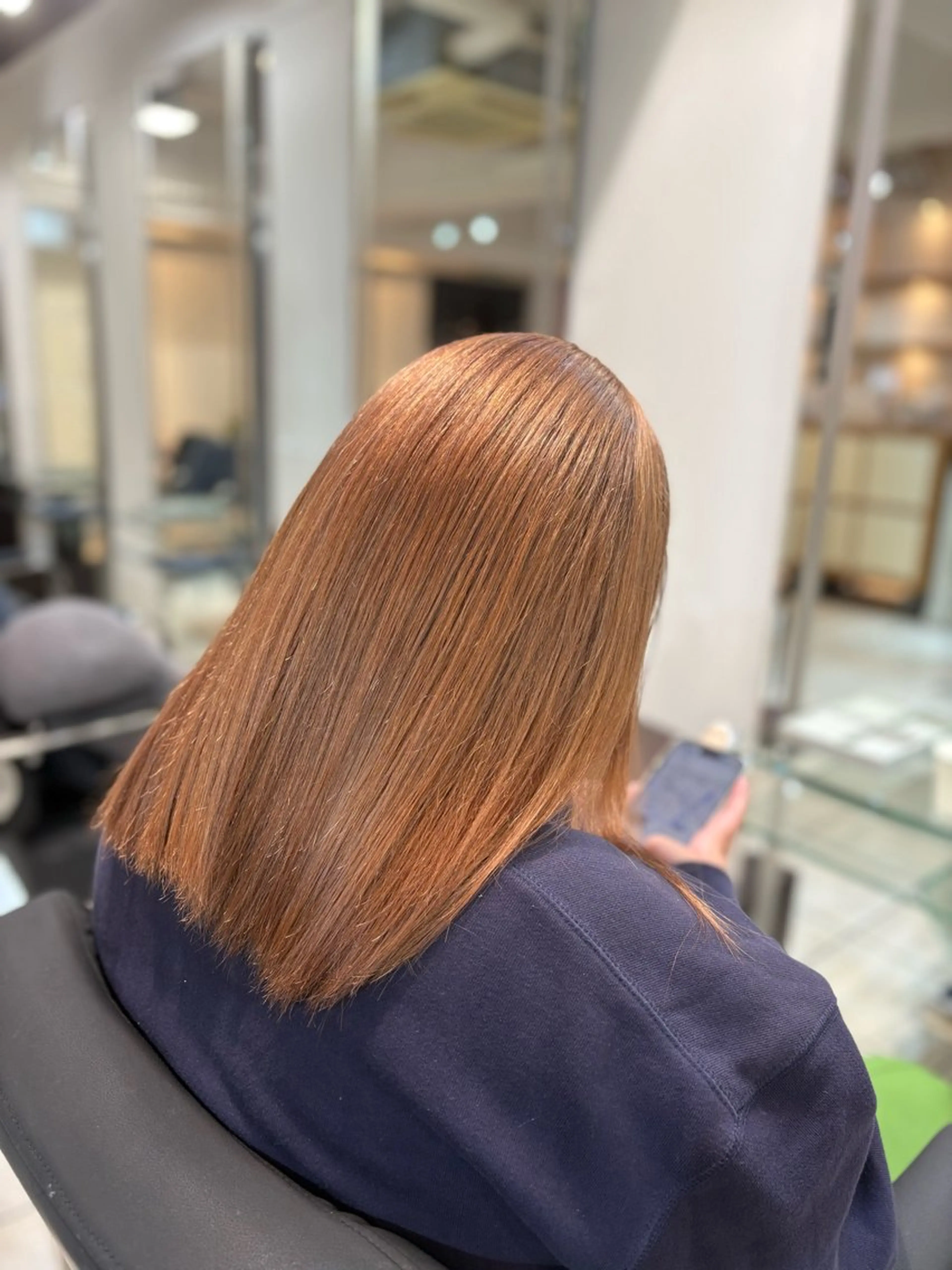 カラー アディクシーカラー ベージュカラー ブリーチ ブロンド ダブルカラー ヘアカラー insence glue所属・insence glue/小林眞澄のヘアスタイル