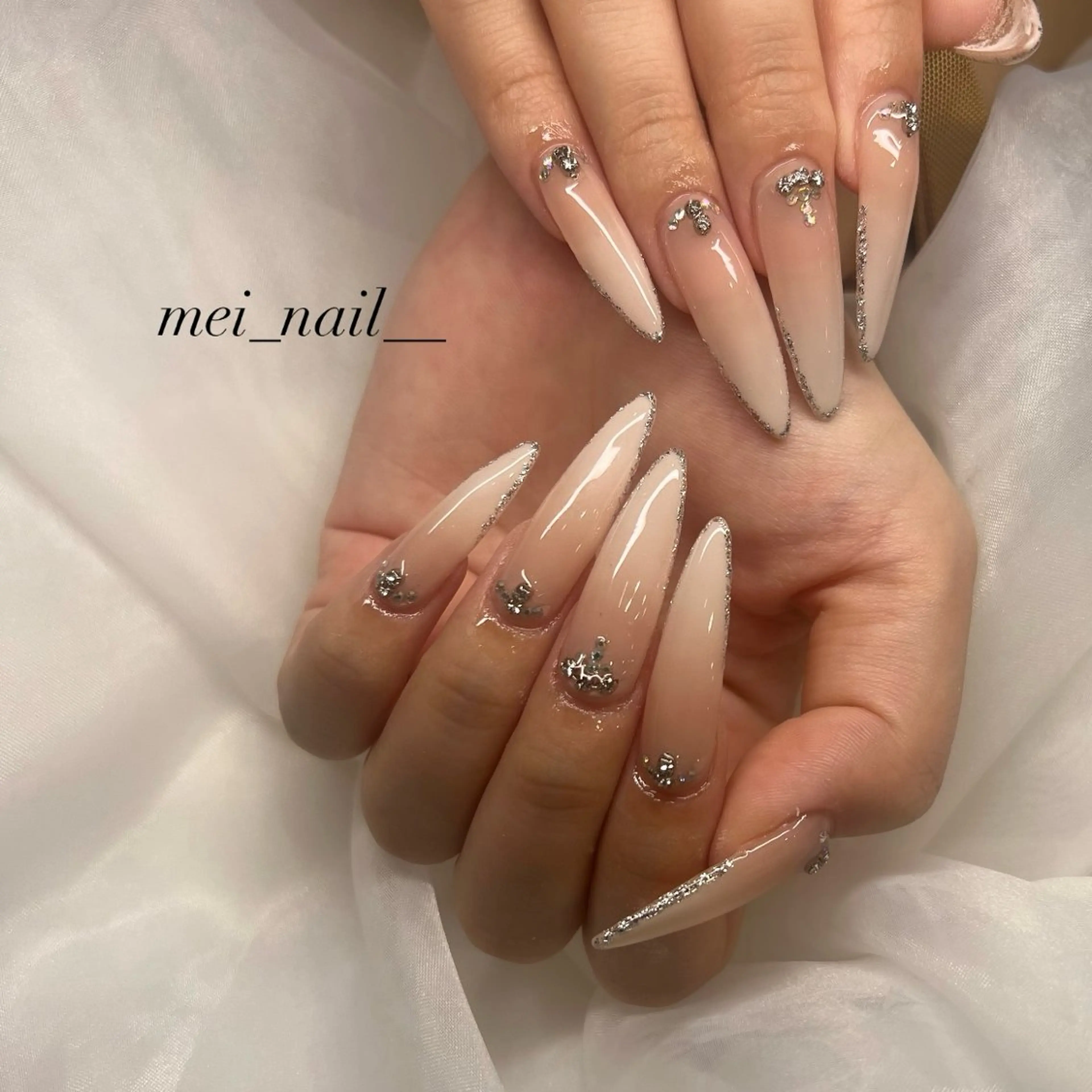 ネイル ハンドネイル est nail所属・永山 芽生子のネイルデザイン