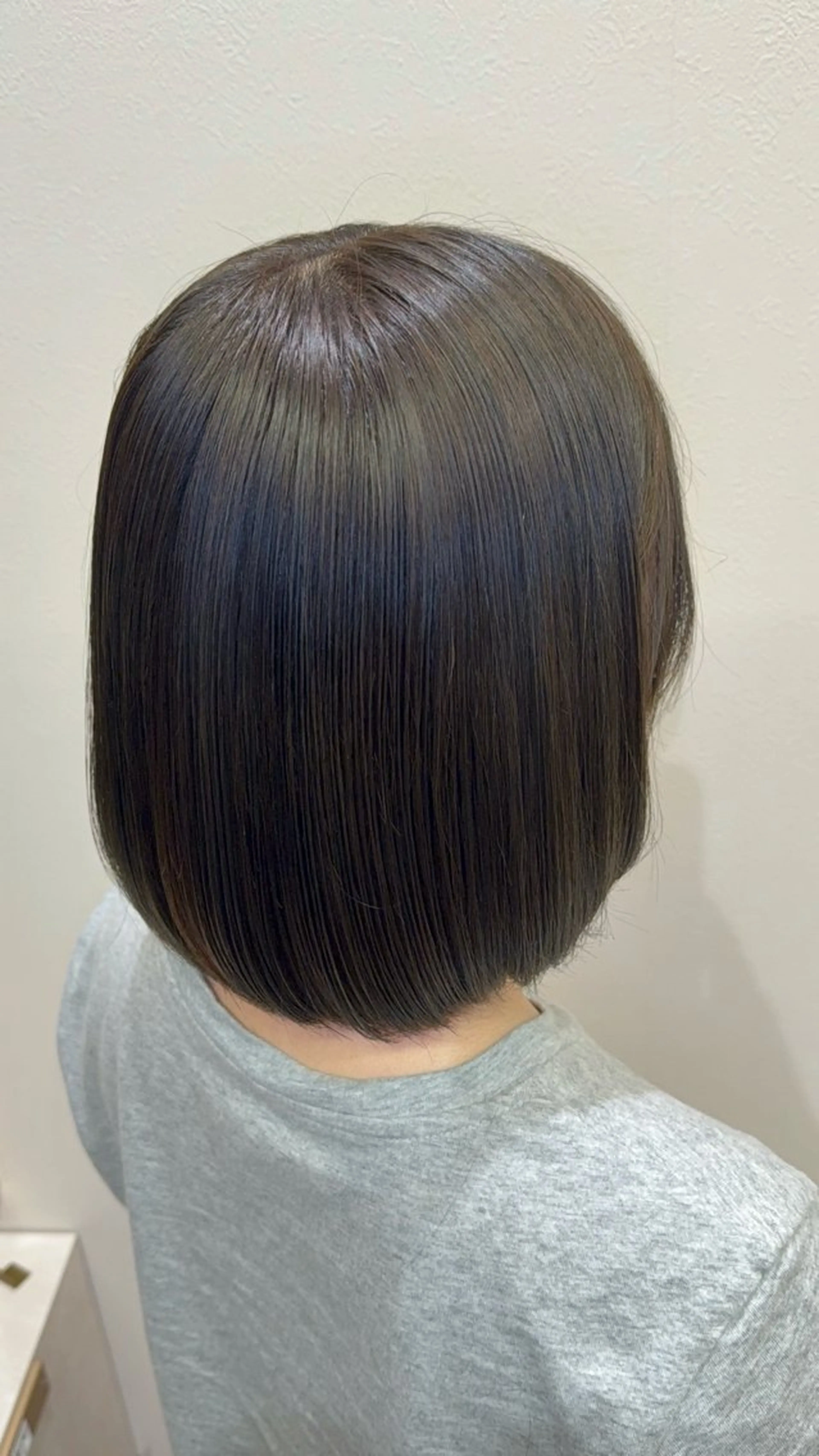 ショート ヘアカラー 艶髪カラー🩷 石川町SAYA🍀のヘアスタイル