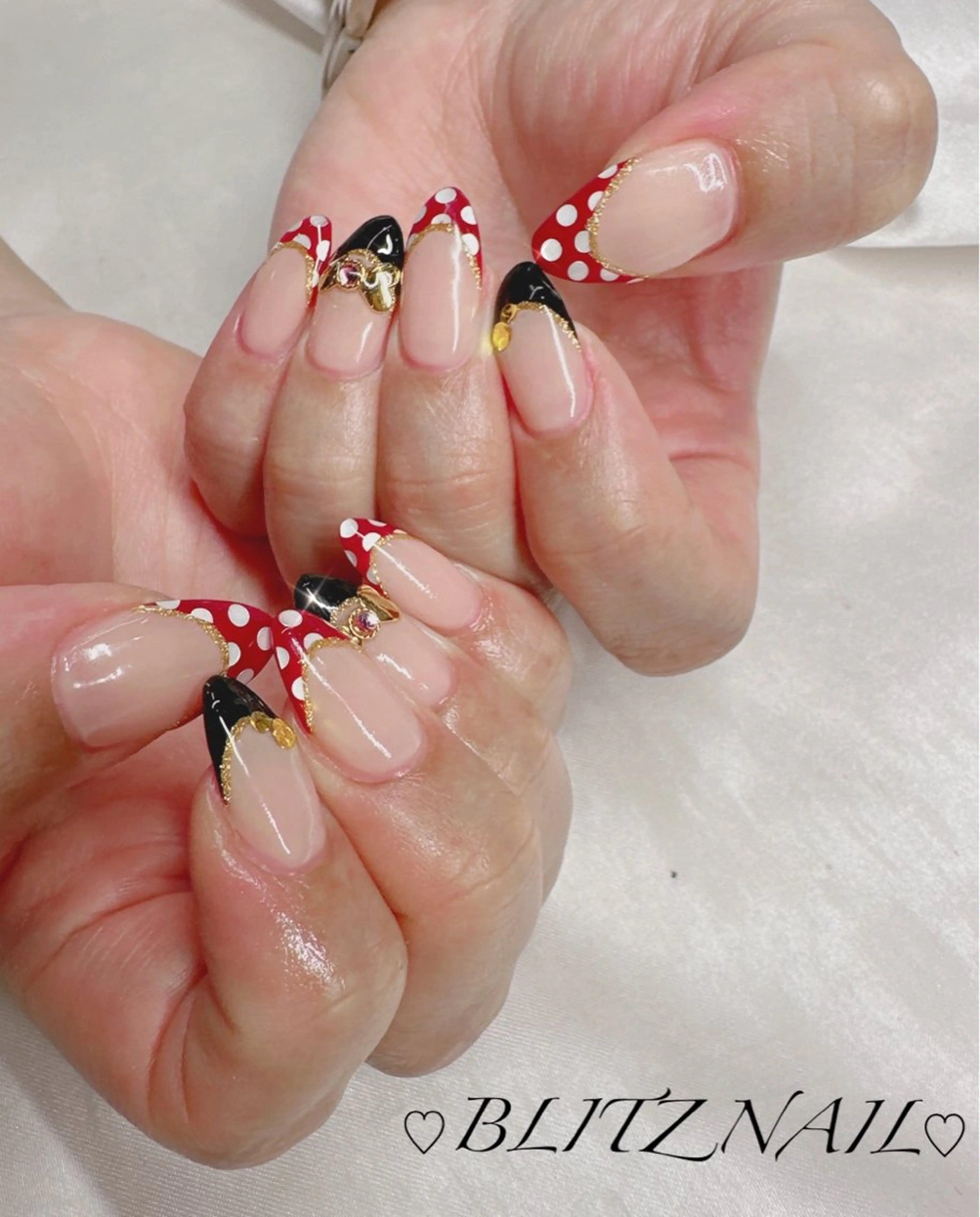 ネイル BLITZ Nail 岩田💅🏻✨のネイルデザイン