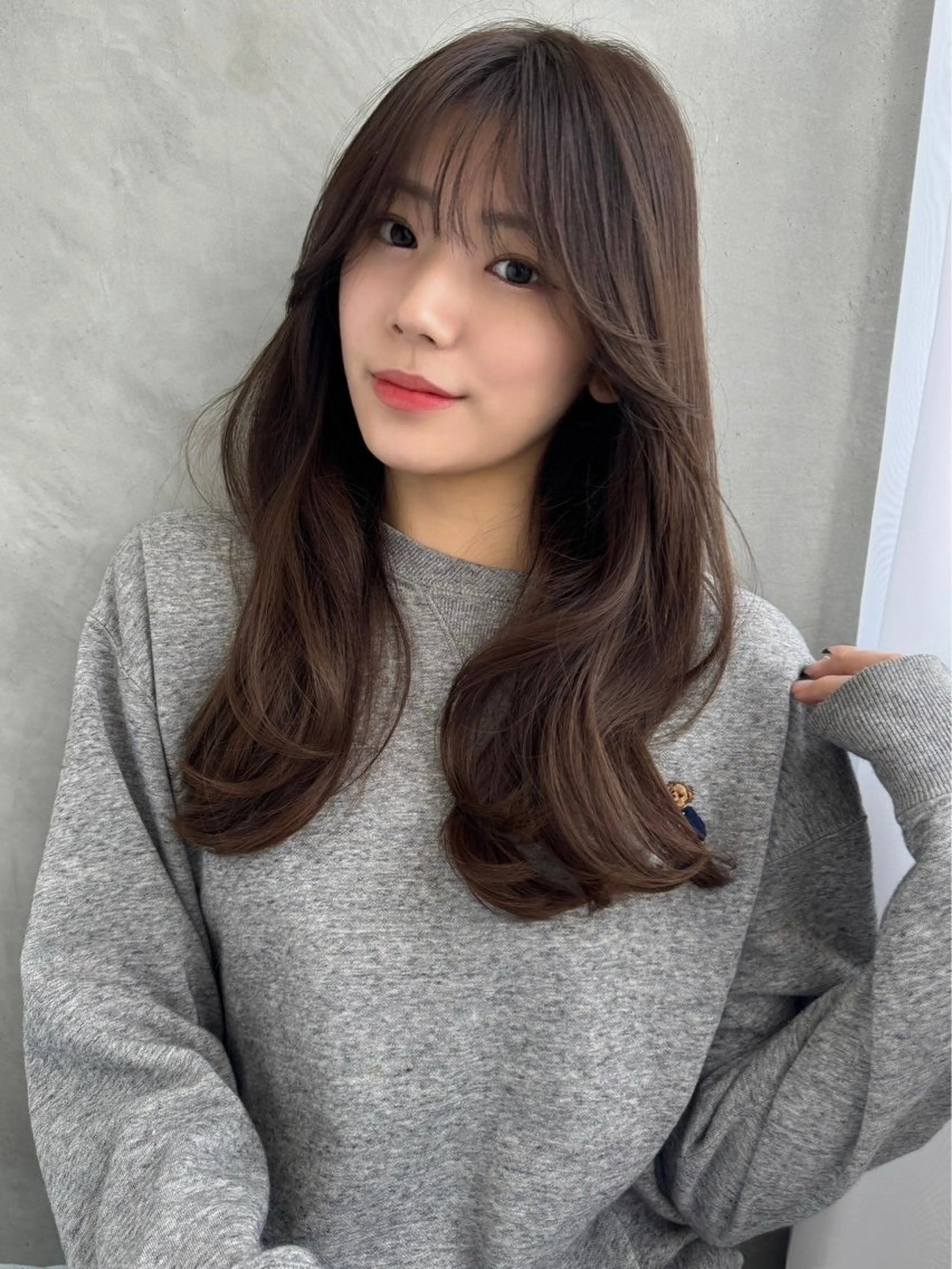 ロング カラー SOYON星ヶ丘所属・👟SOYONトレン ドヘアともし🩶のヘアスタイル