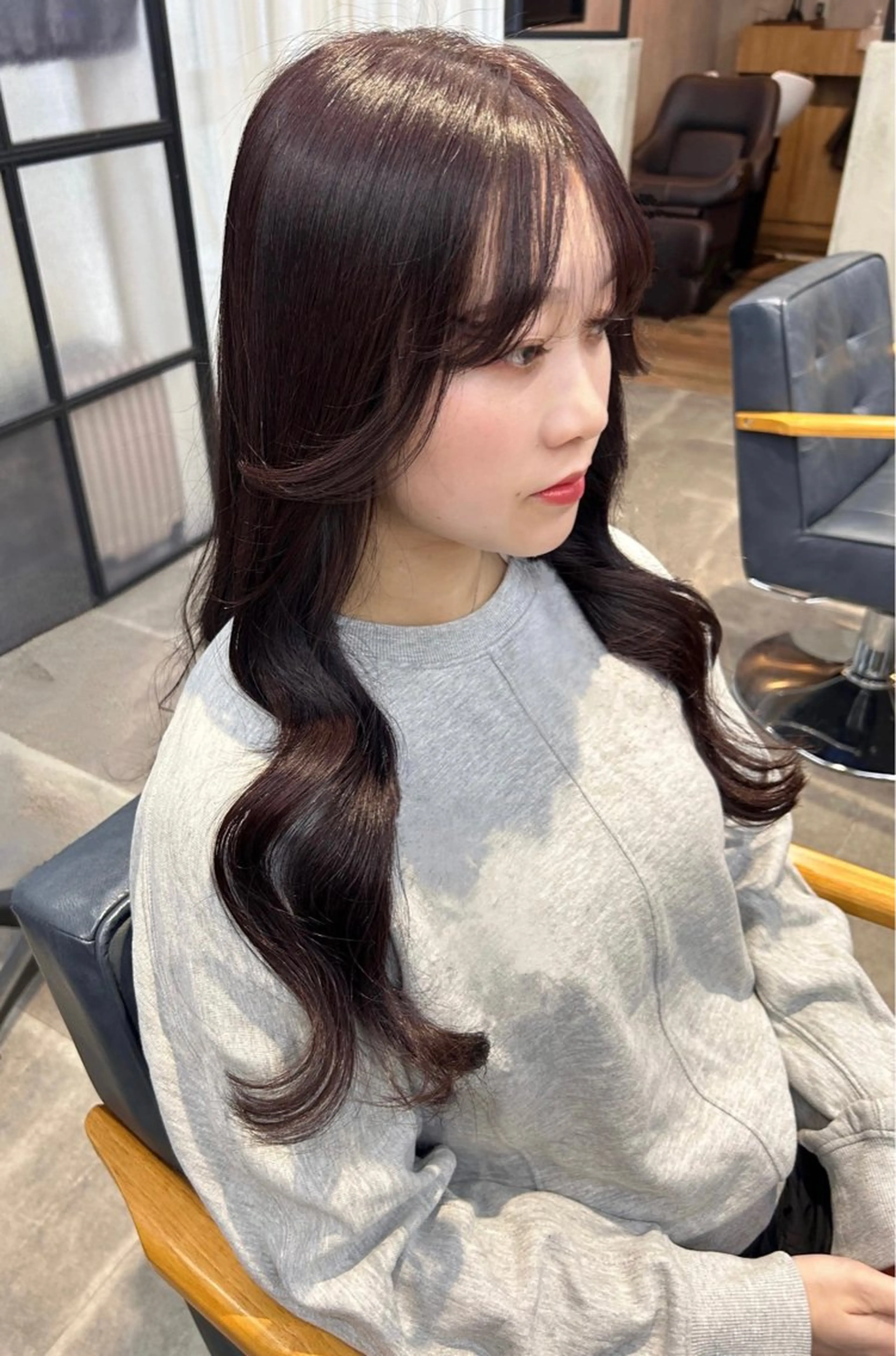 ロング カラー カット ヘアカラー トリートメント newi梅田🫧韓国 ヘア🫧sakiのヘアスタイル