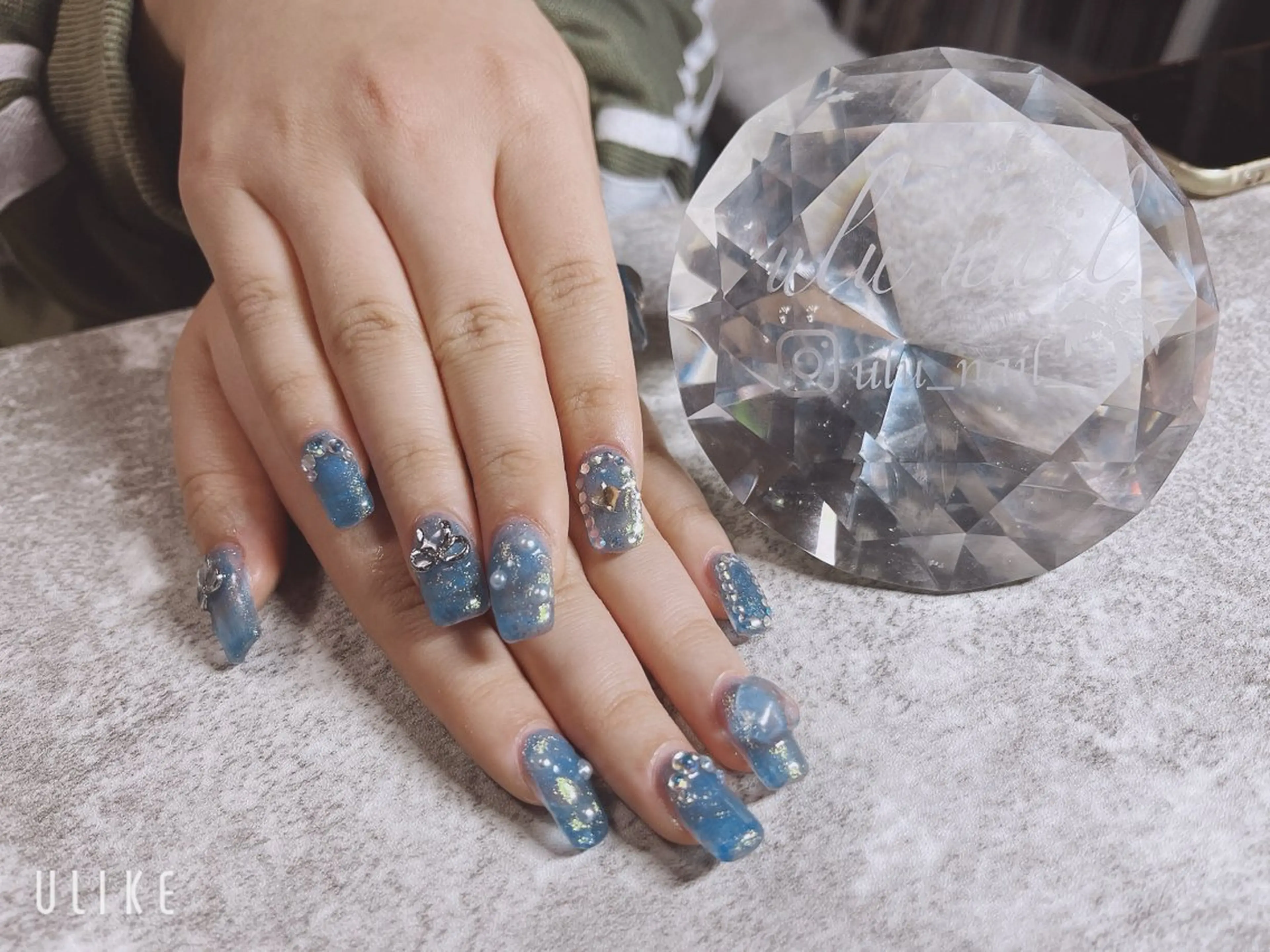 ネイル スカルプネイル シンプルネイル ストーンネイル 佐野 愛美のエステ・リラクイメージ