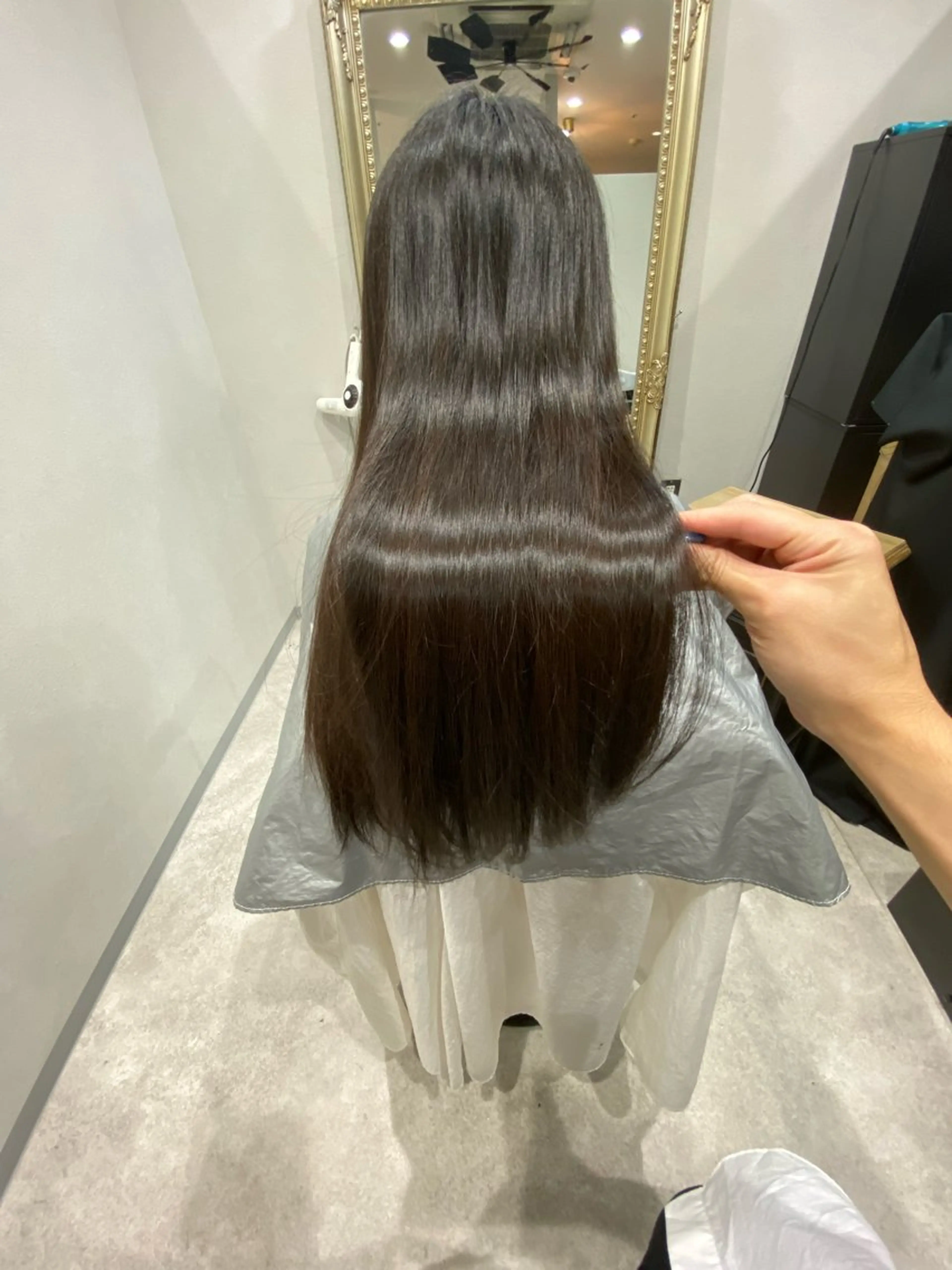 ロング 齋藤 優のヘアスタイル