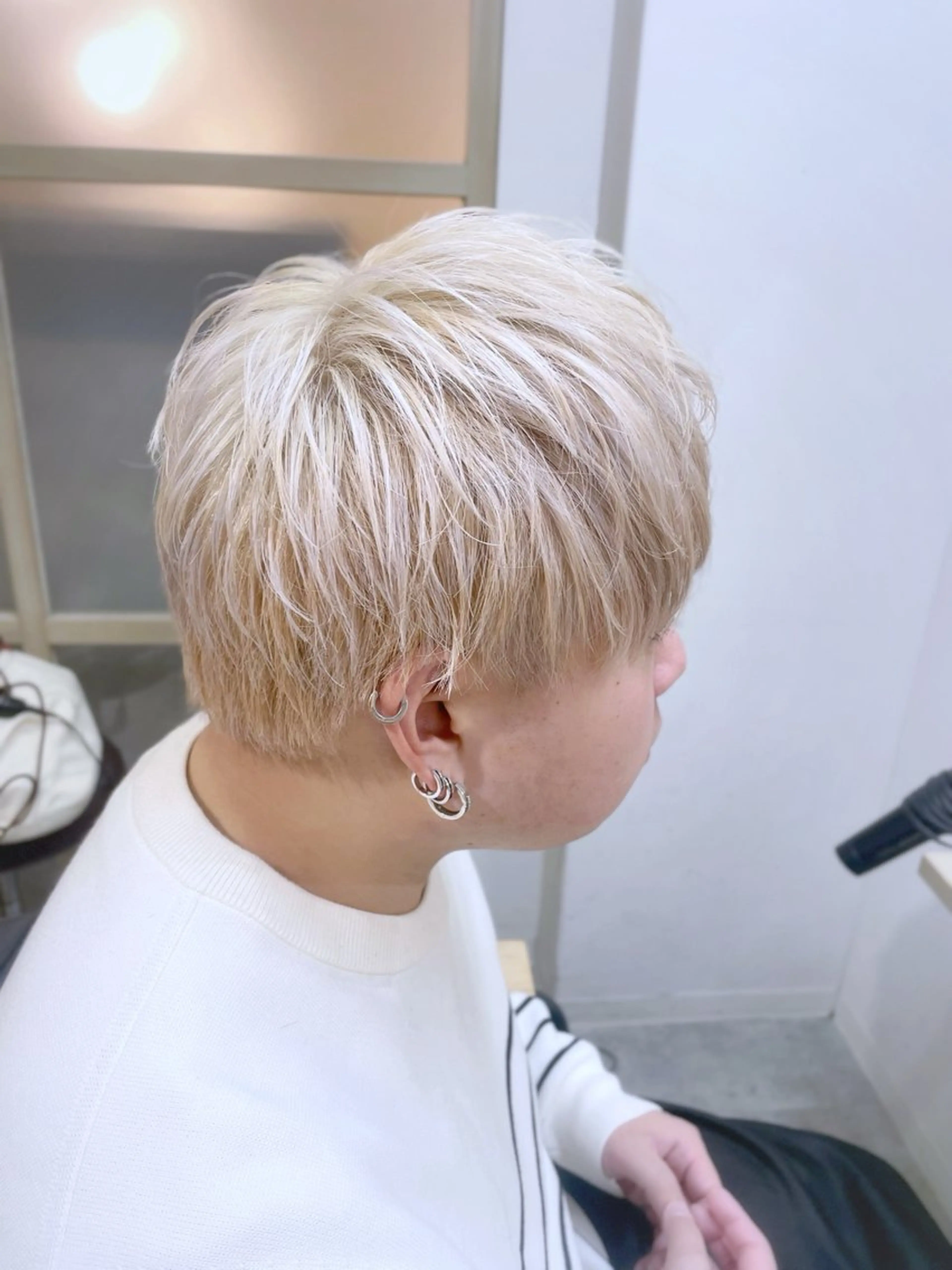 ミディアム カラー メンズ カット ヘアカラー トリートメント EMANON新宿南口所属・🦄中性ウルフ ☁️Shiori🦄のヘアスタイル