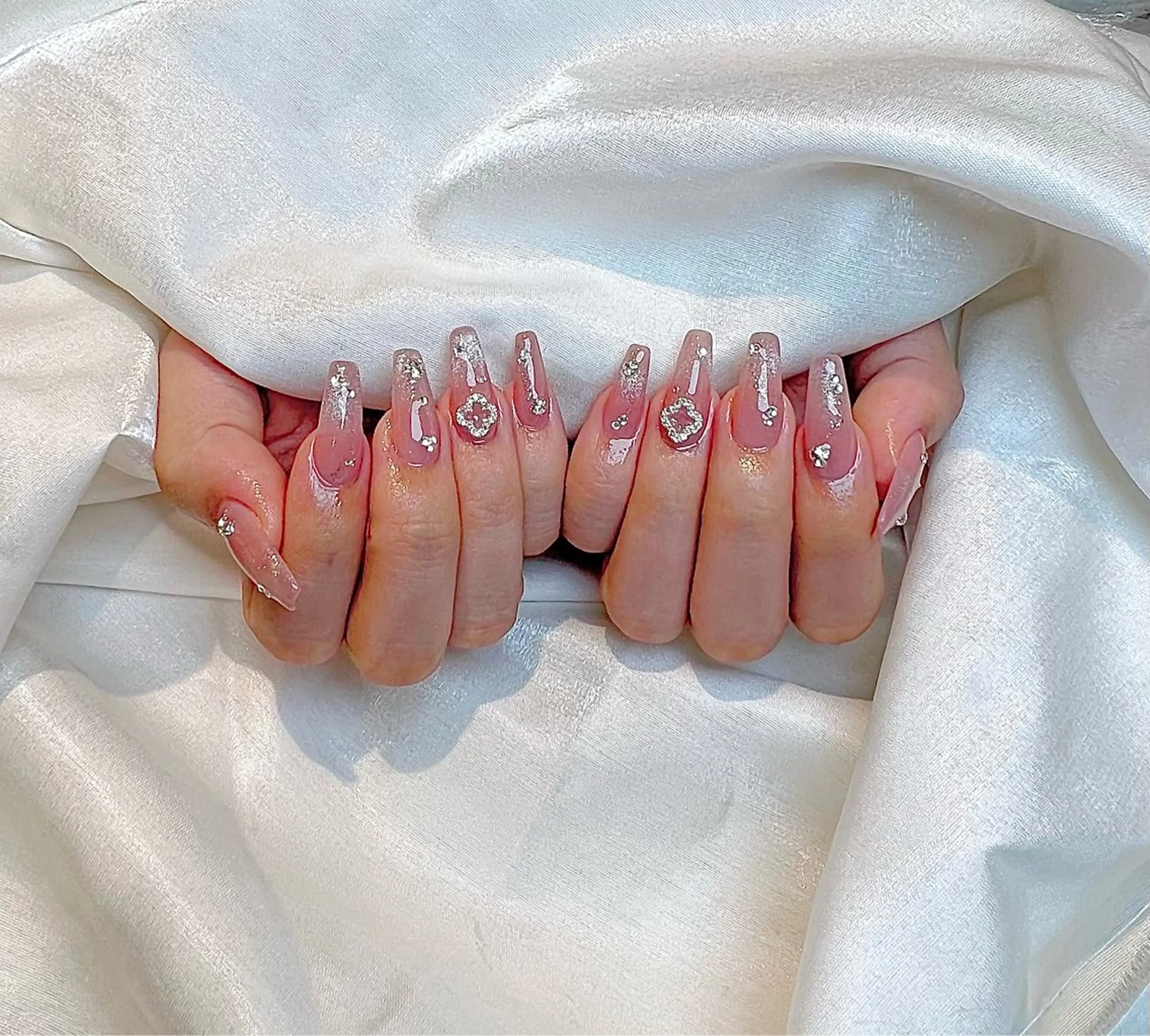 ネイル ハンドネイル Lino+ ネイル&よもぎ蒸しのエステ・リラクイメージ