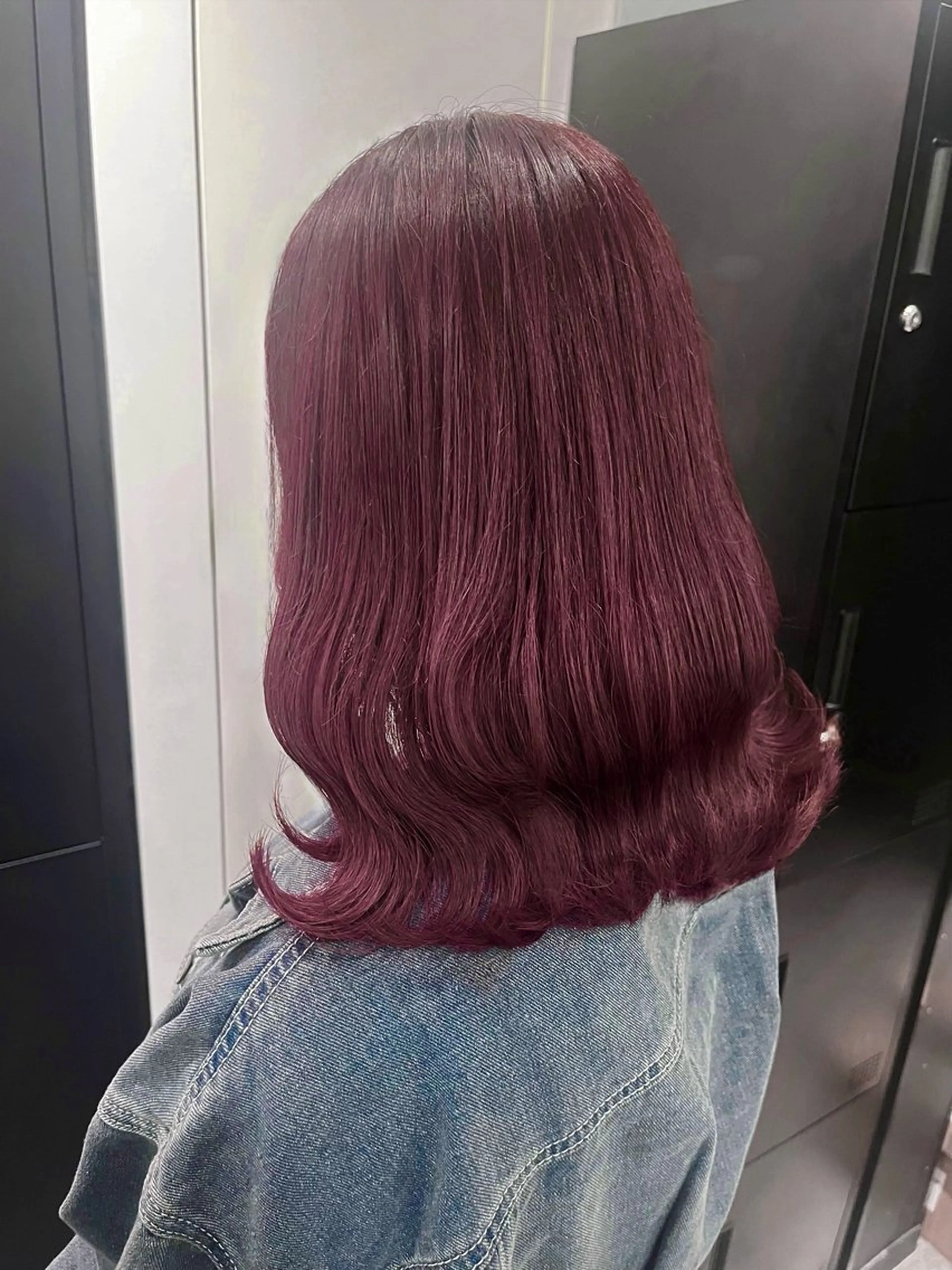 ミディアム カラー ヘアカラー ダブルカラー🫐 /まゆ🎀のヘアスタイル