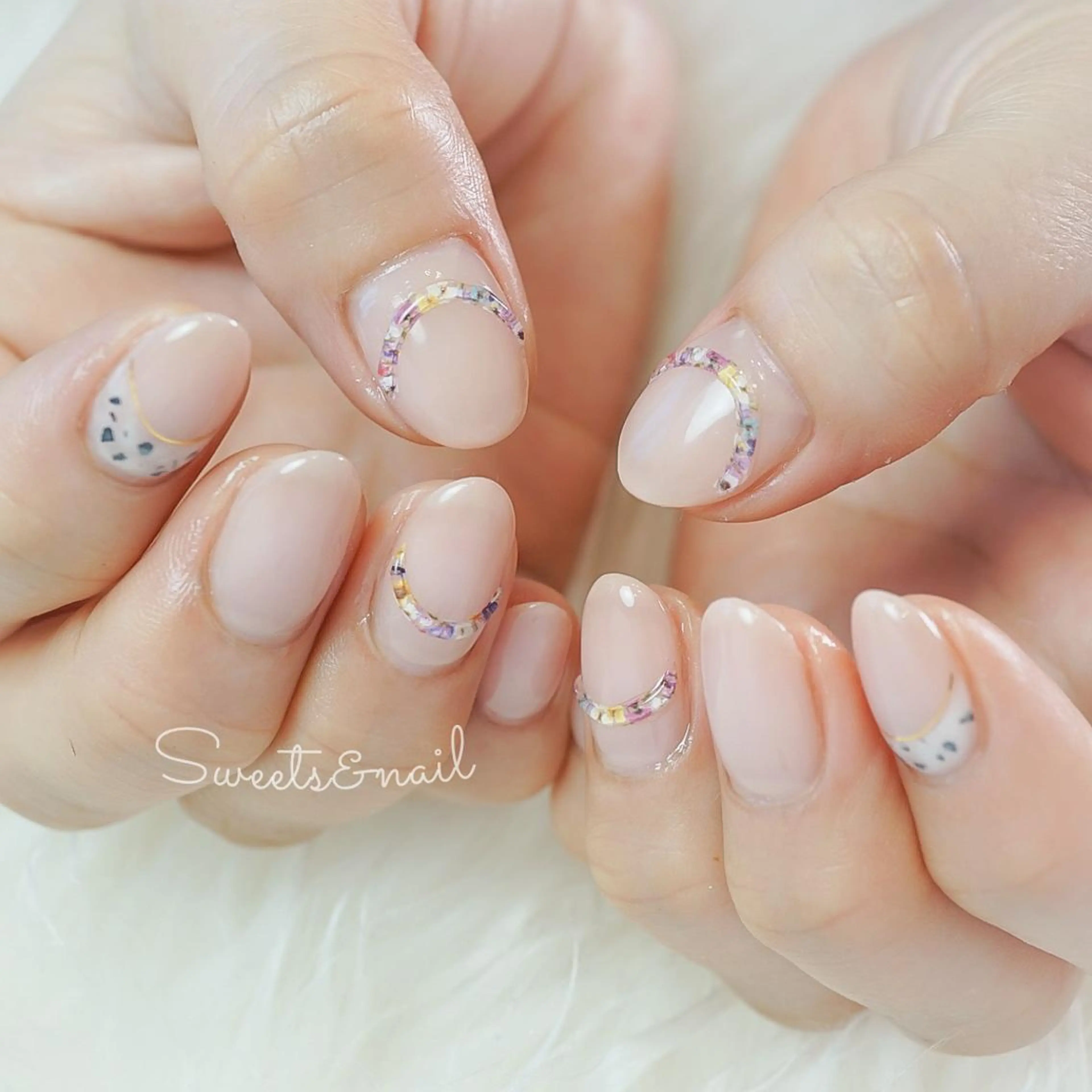 ネイル フラワーネイル フレンチネイル ジェルネイル オフィスネイル ぷっくりネイル Sweets &nailのネイルデザイン