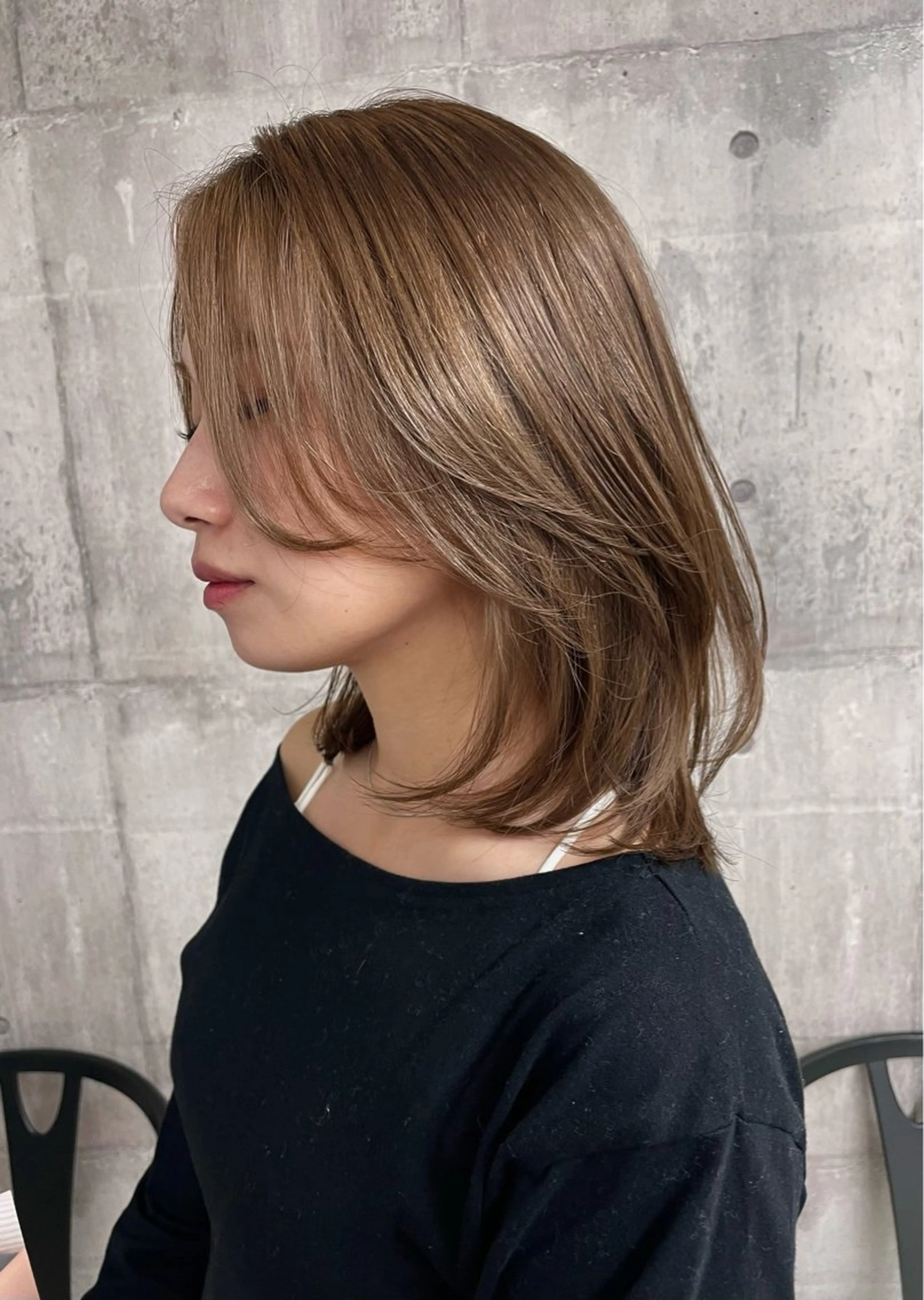 ミディアム カラー ブリーチ ブラウンカラー 錦 茉李のヘアスタイル
