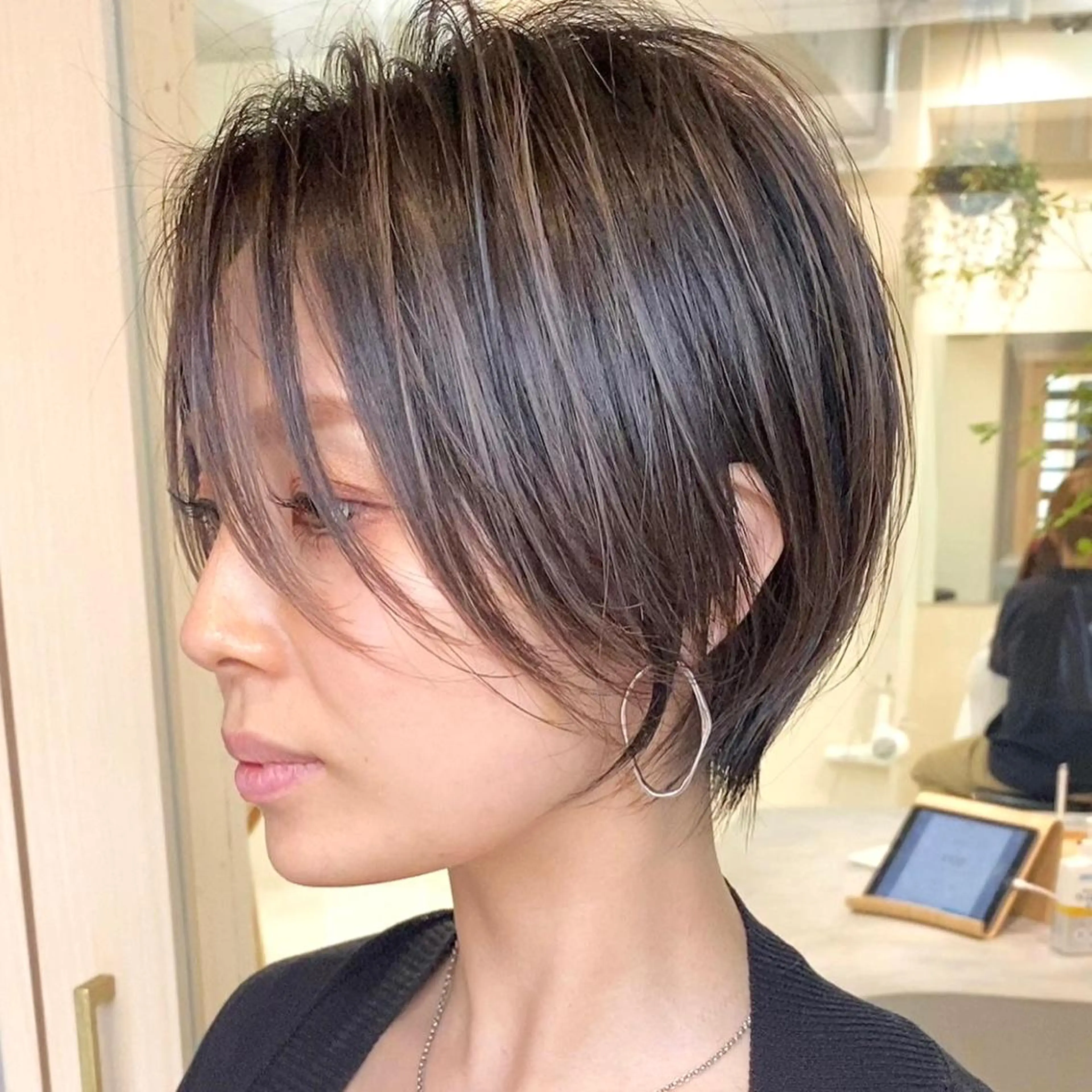 【透明感カラー+シャンプーブロー】#ショート#ショートボブ#ボブ#縮毛矯正#白髪ぼかしの写真