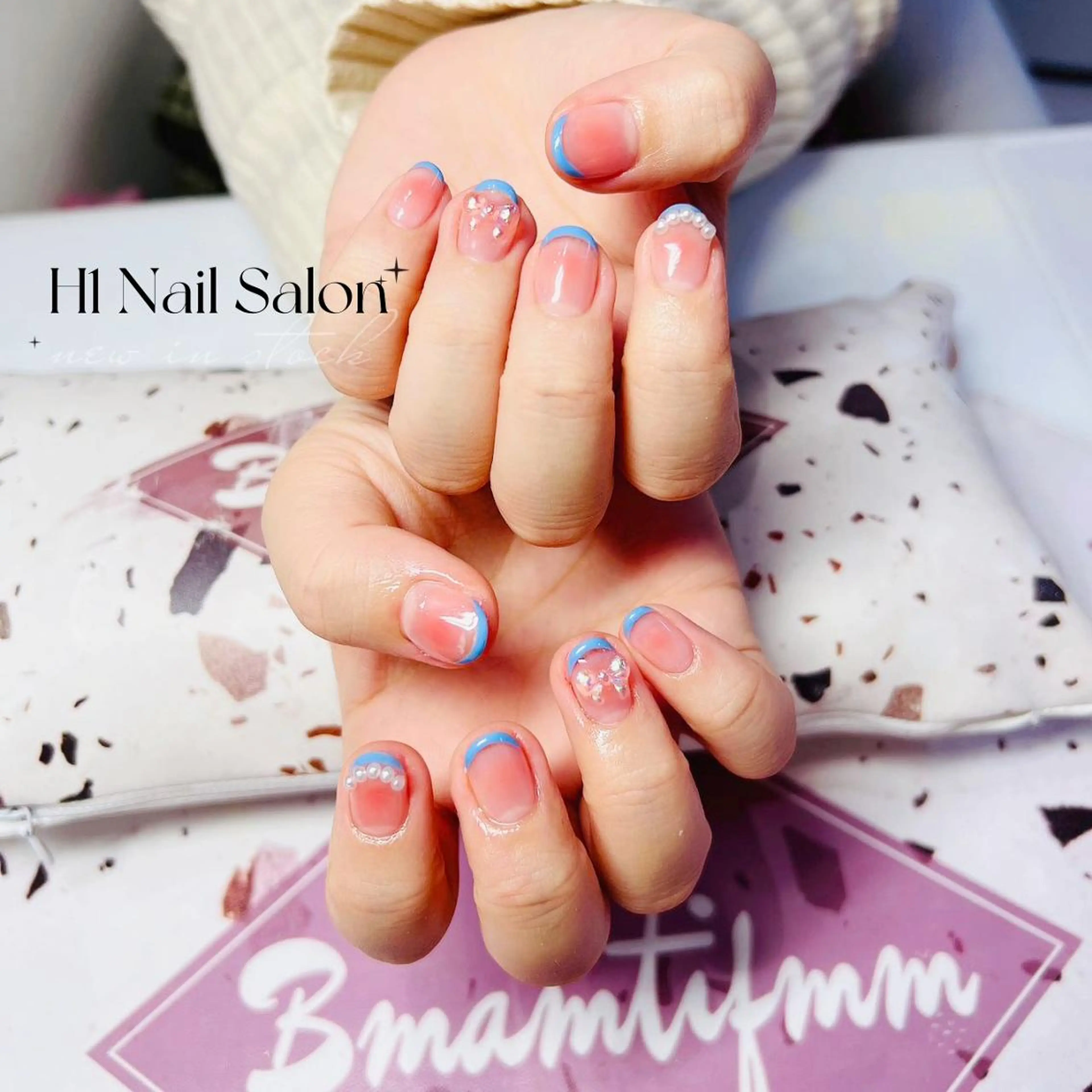 ネイル ミディアム H1 ネイル サロンのネイルデザイン