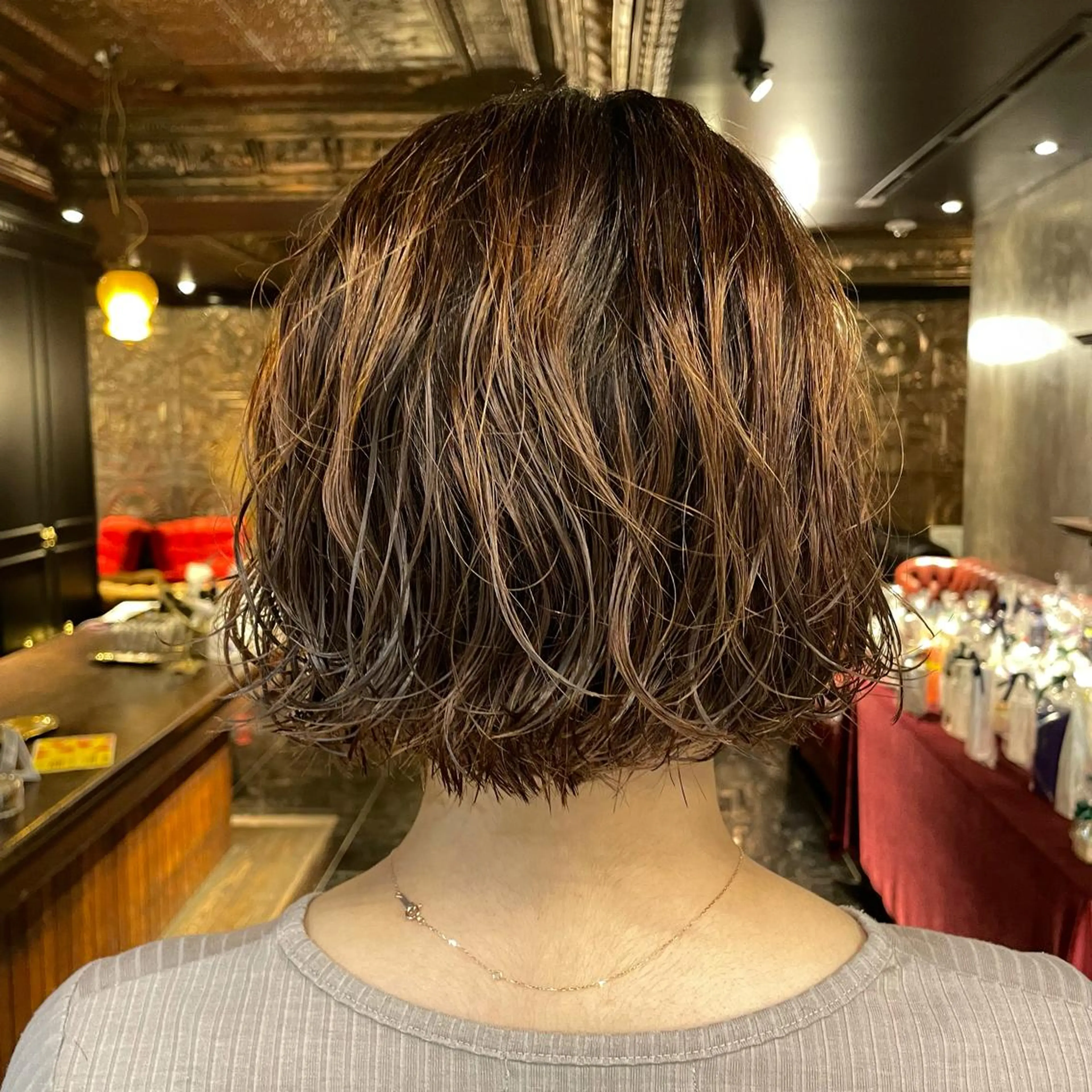 ショート パーマ ヘアアレンジ レイヤー/ 透明感カラー/マドカのヘアスタイル