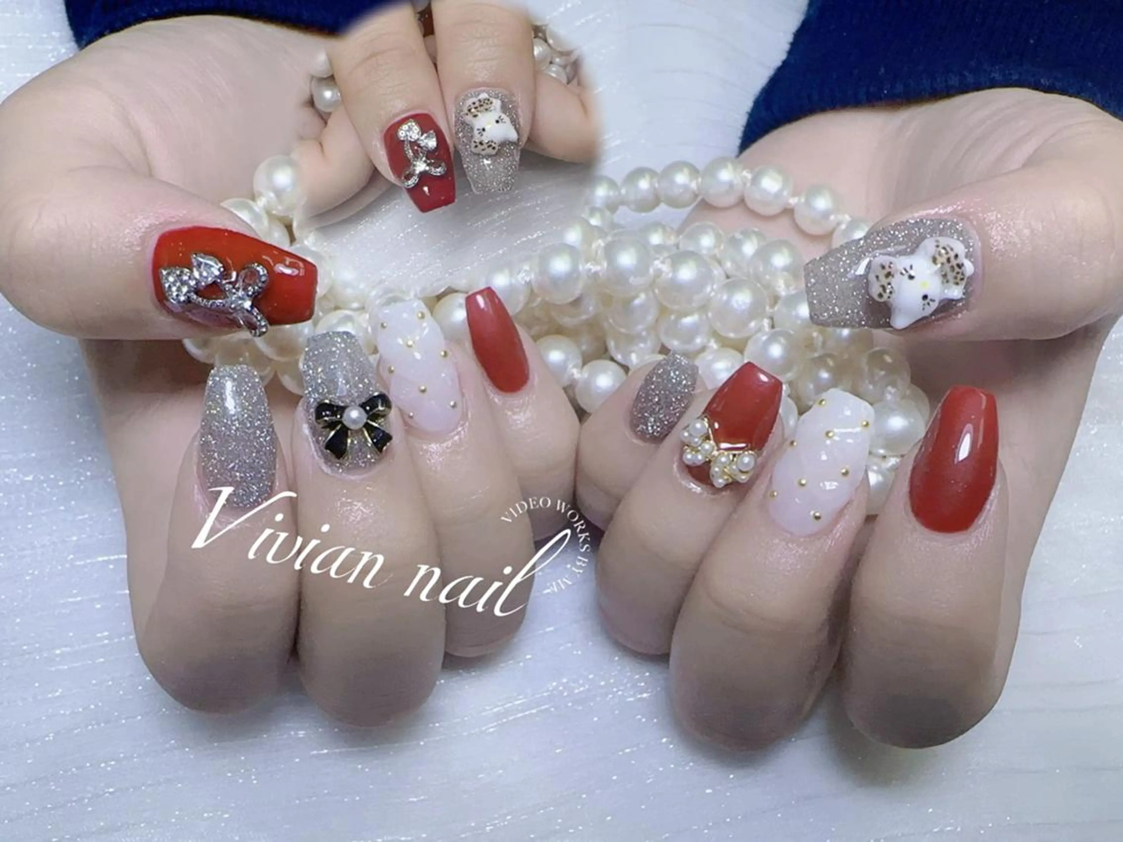 ネイル VIVIAN リサのネイルデザイン