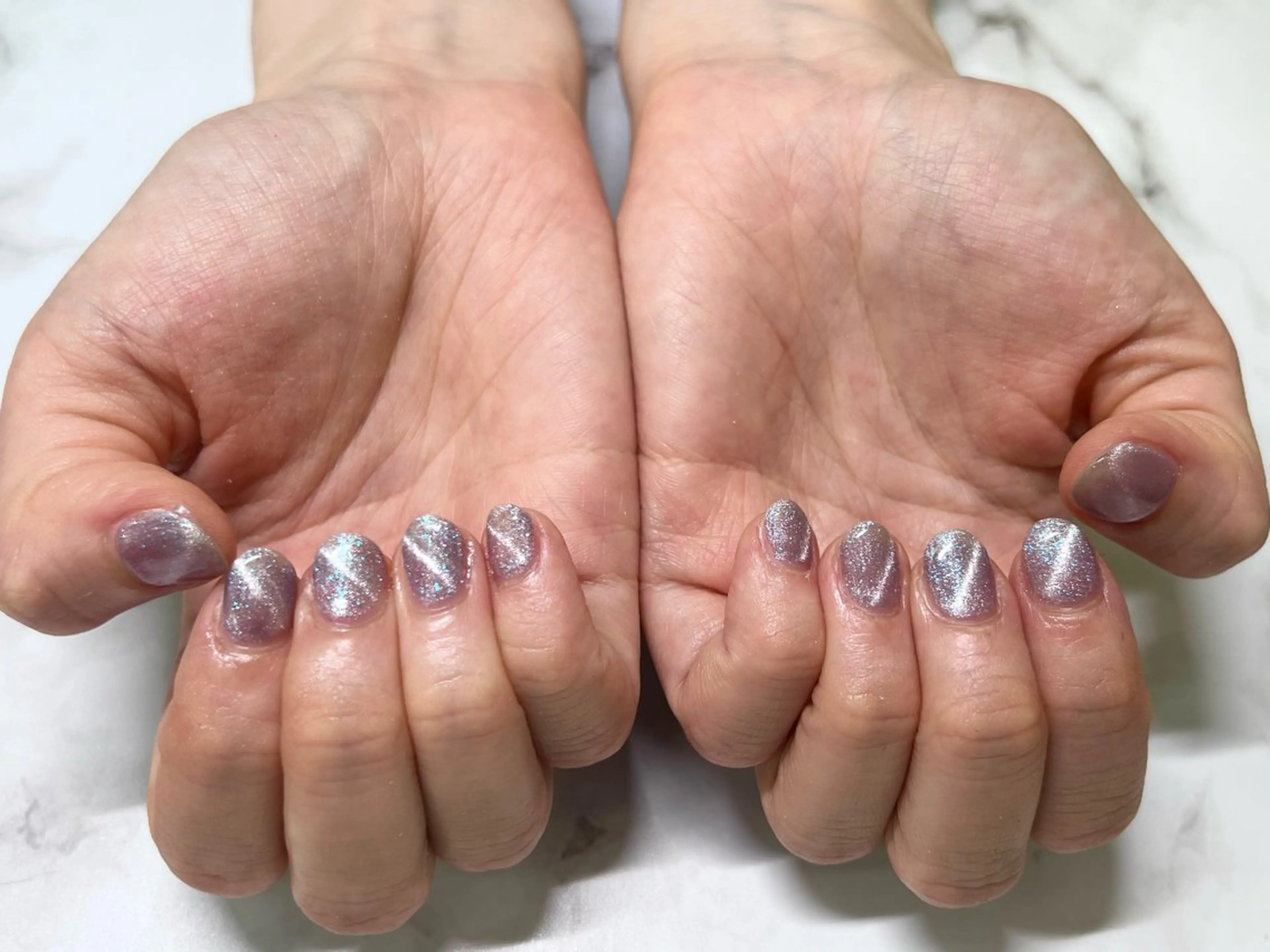 ネイル マグネットネイル Nail Salon niu 自由が丘所属・自由が丘サロン AYAME💅のネイルデザイン