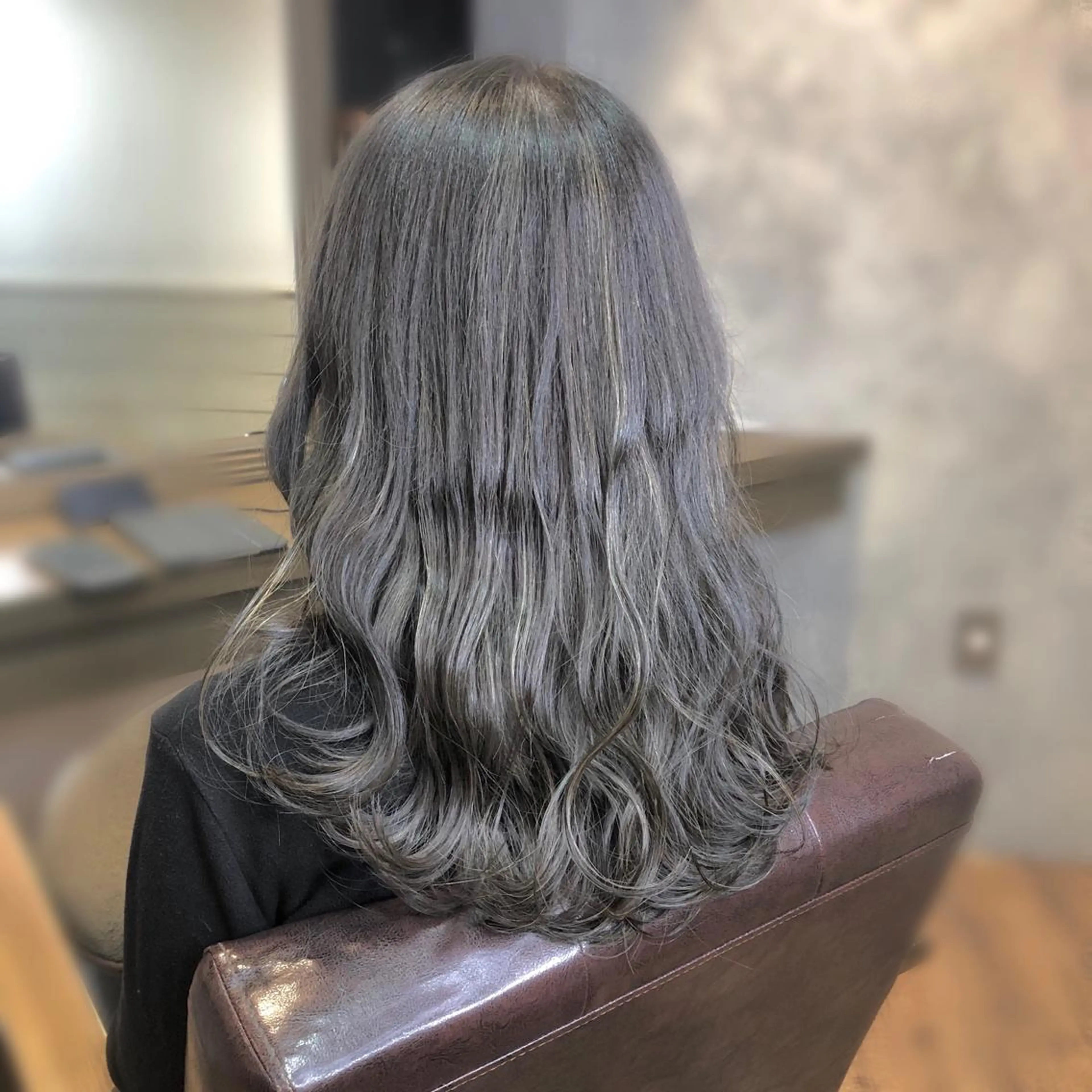 ロング カラー グレージュ ハイライトカラー ハイライト 💖透明感カラー💖 坂本万由子のヘアスタイル