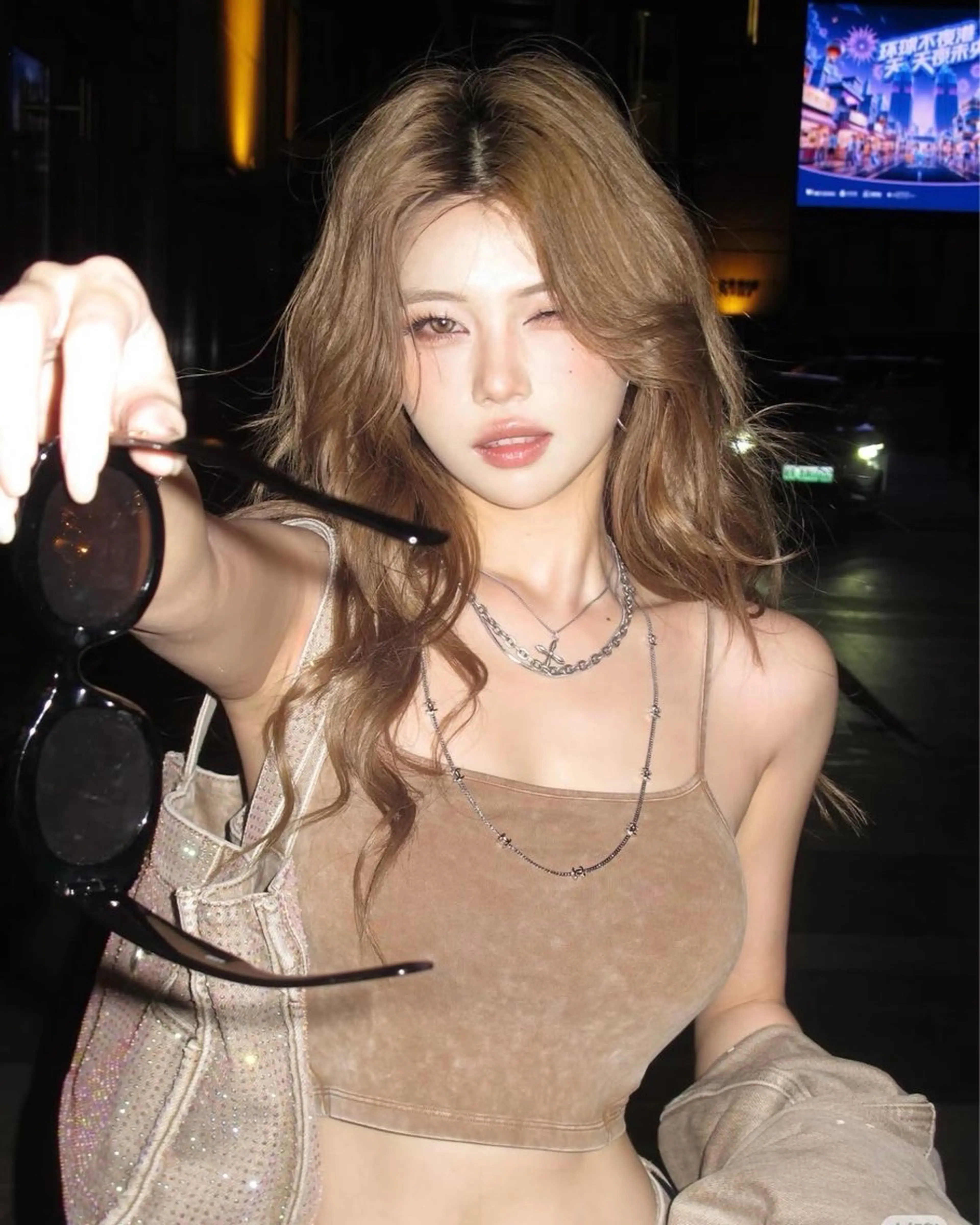 ロング ヘアカラー トリートメント ヘアセット 透明感ハイトーンヘア 🤍ririka🤍のヘアスタイル