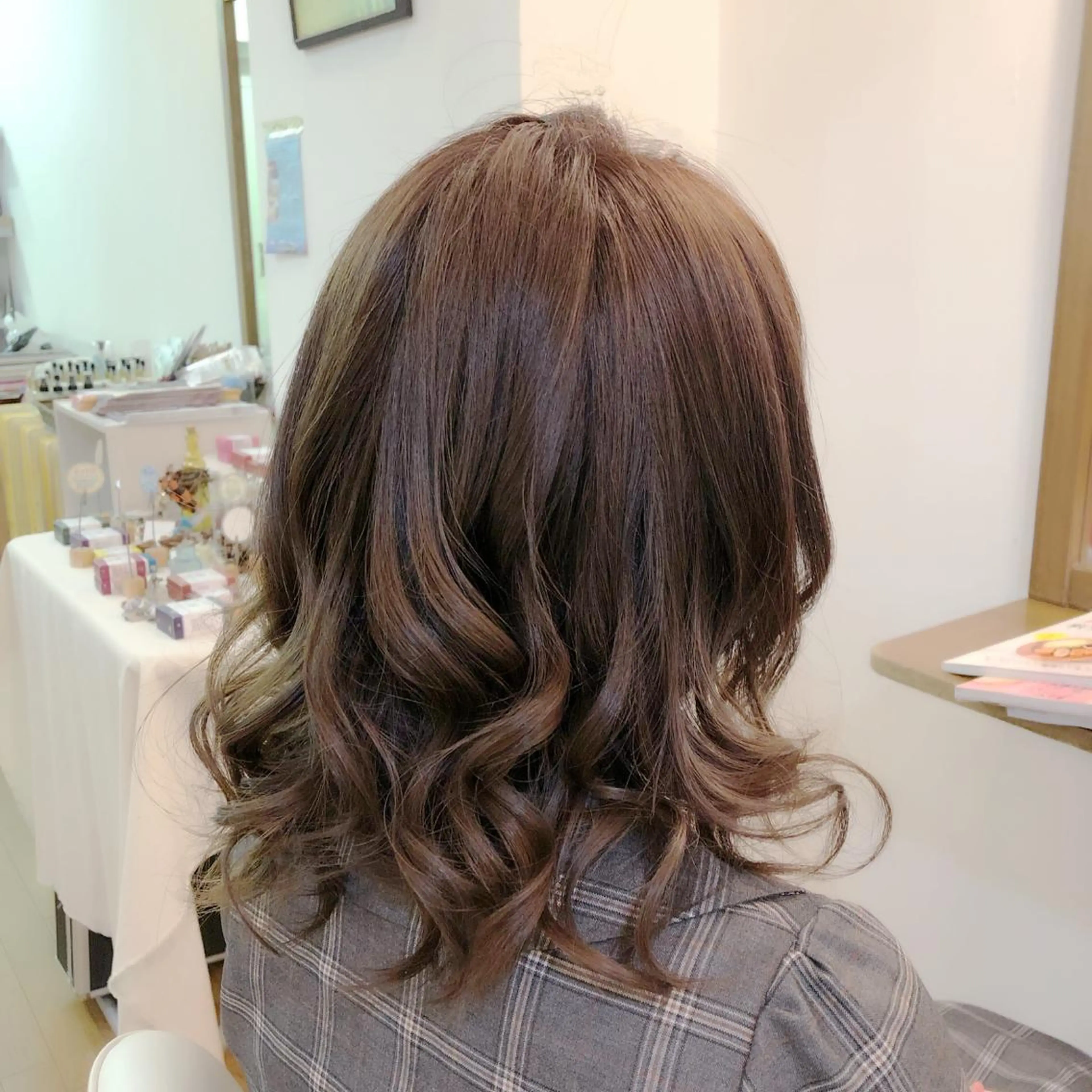 セミロング ヘアアレンジ Monica-札幌美髪専門美容室-所属・塩崎 春香のヘアスタイル