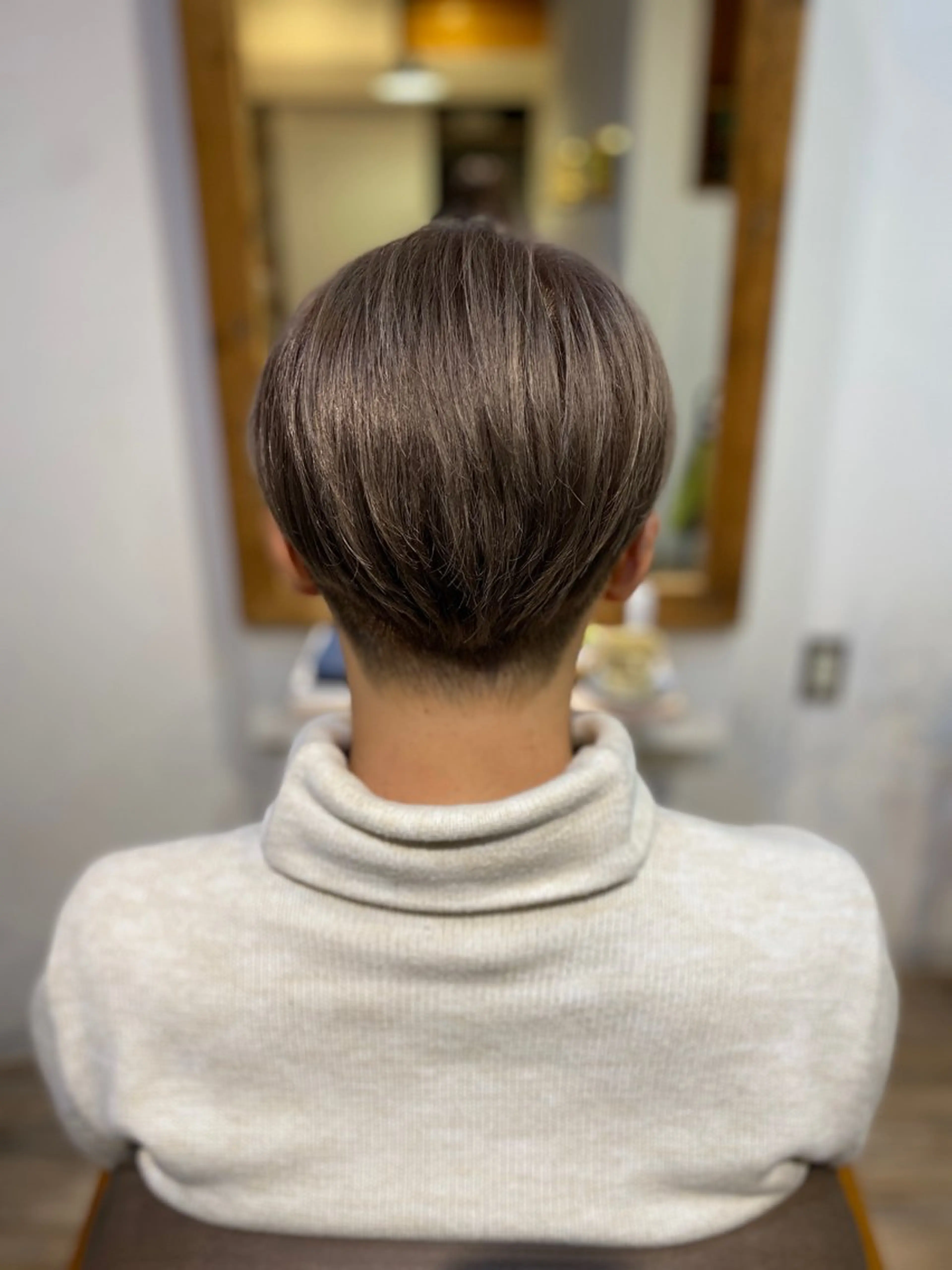 ショート カラー メンズ カット ヘアカラー 安住 千明のヘアスタイル