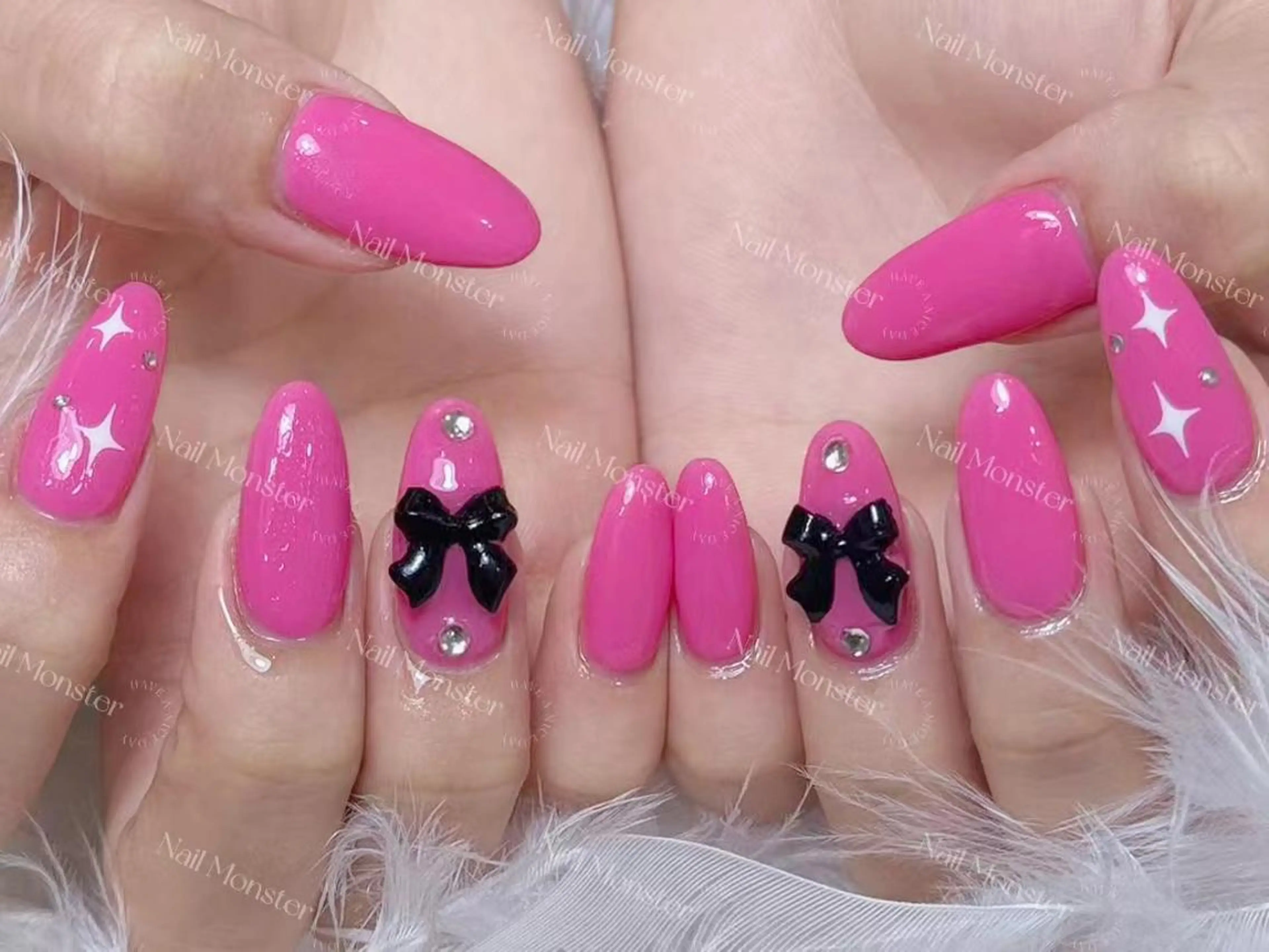 ネイル アートネイル オーロラネイル ガーリー キラキラネイル 韓国ネイル Nail Monsterのネイルデザイン
