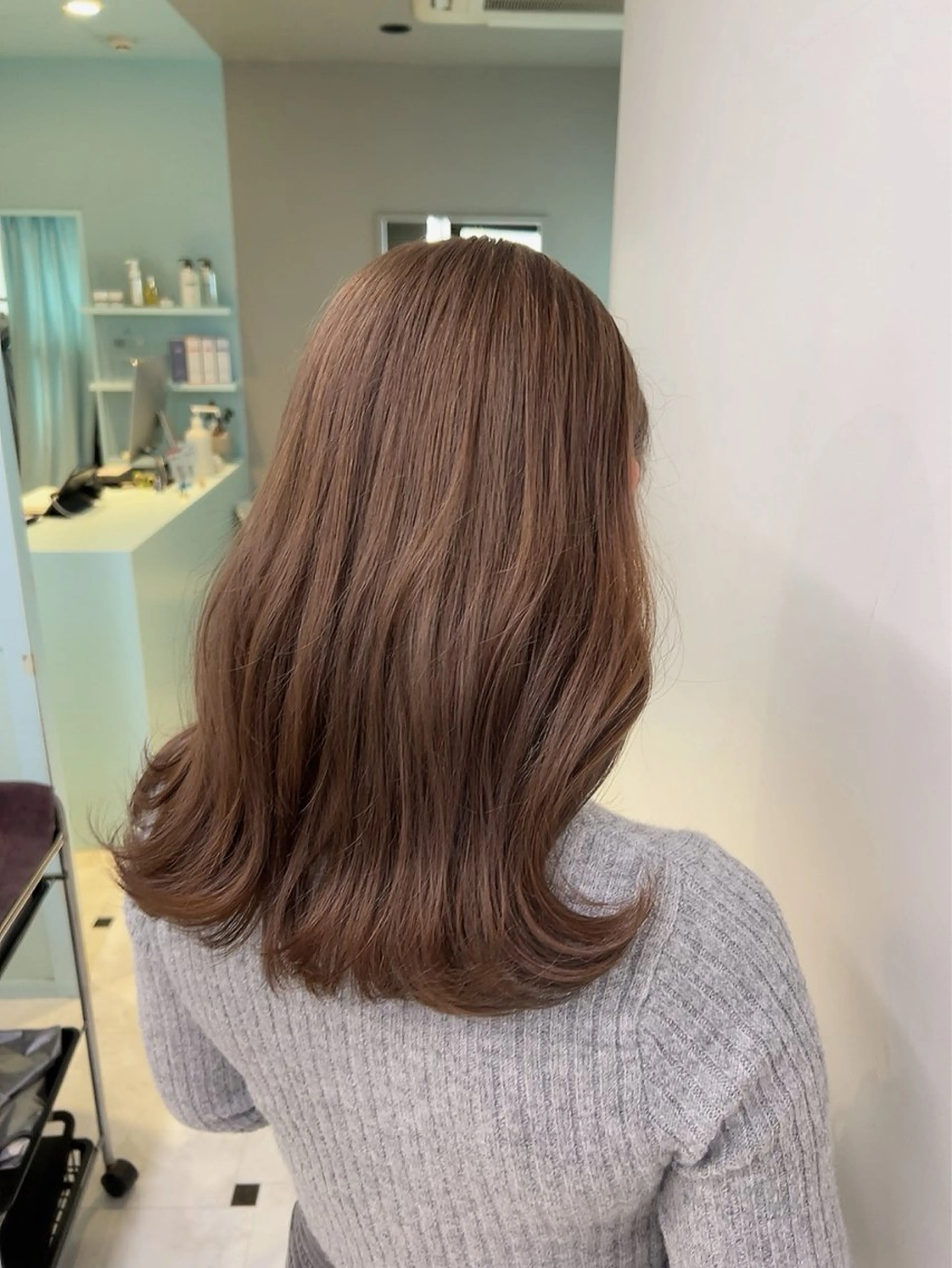 ミディアム カラー ヘアカラー トリートメント ヘッドスパ 🥞ベージュ系カラー 【すずきりほ】🥞のヘアスタイル