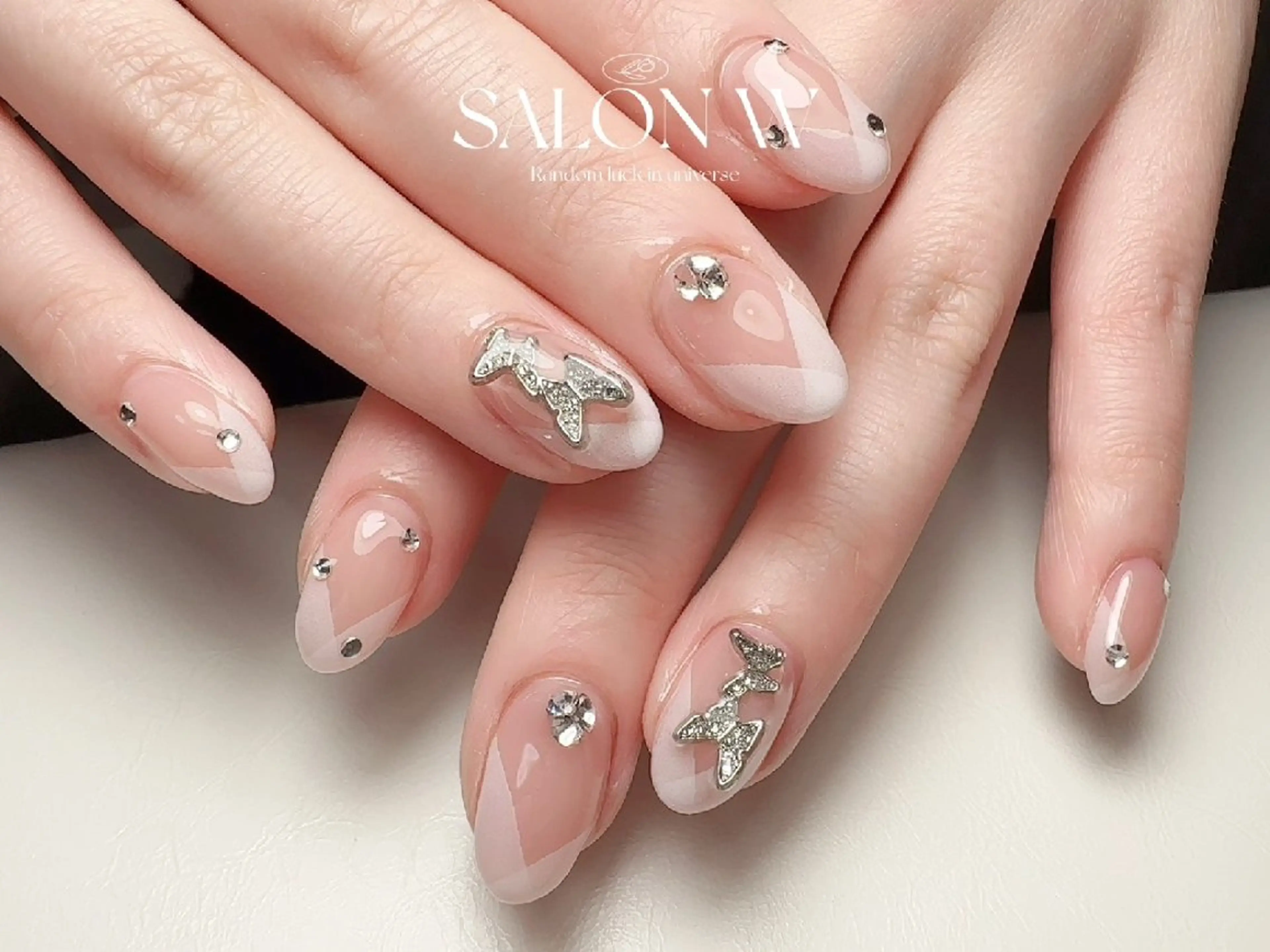 ネイル SALON W✨ Megumiのネイルデザイン