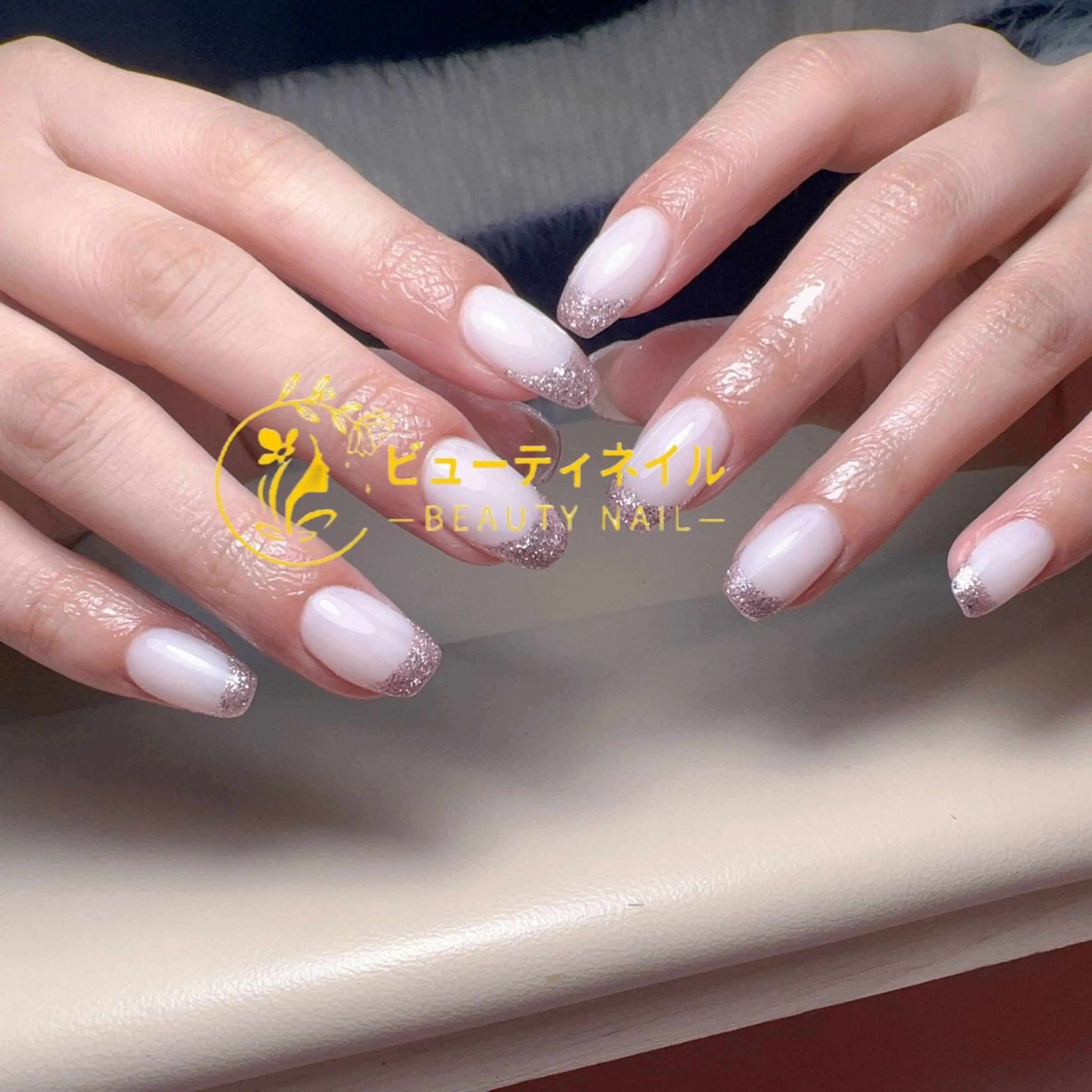 ネイル 長さ出し ジェルネイル Moonstone Salon所属・Moonstone Salonのネイルデザイン