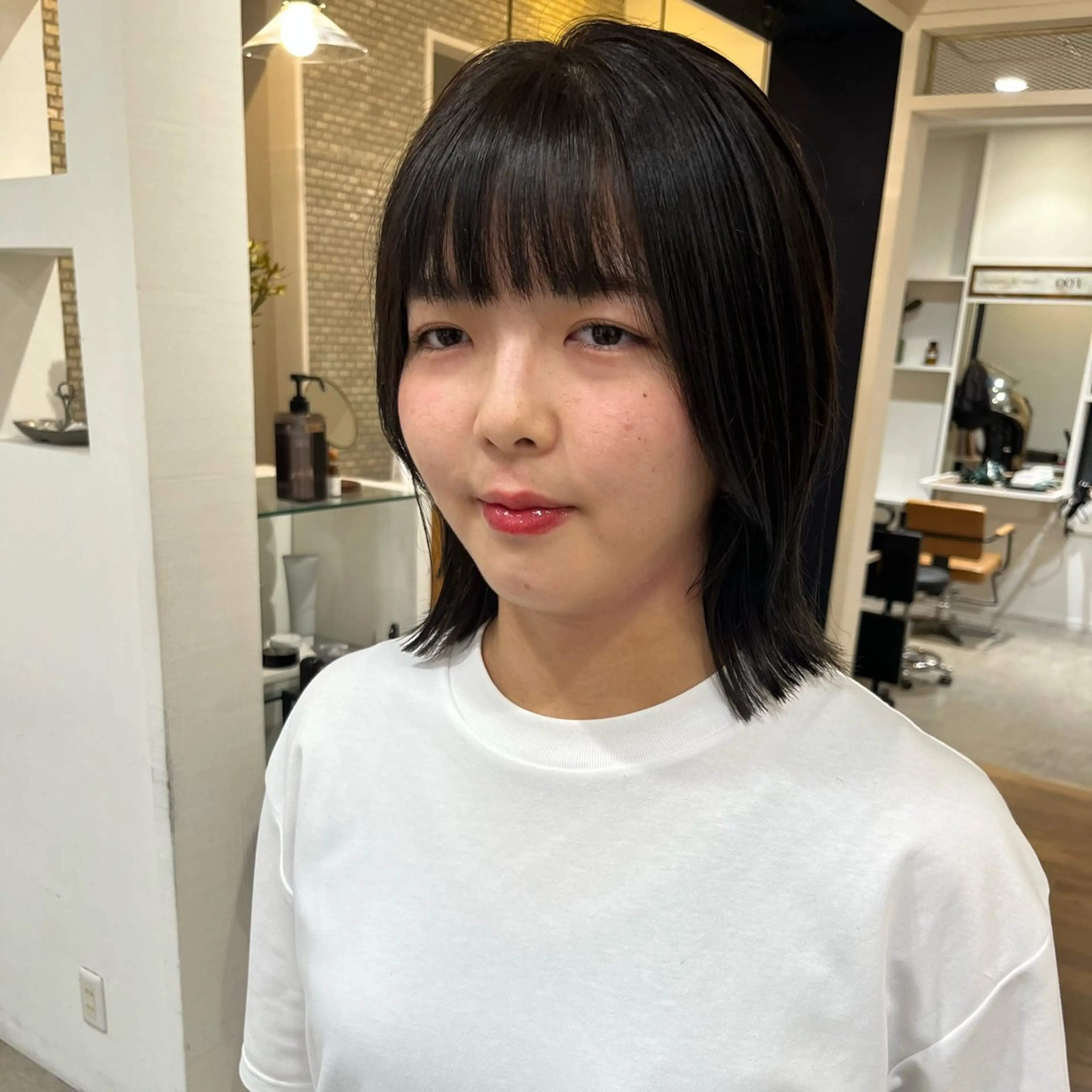 ミディアム カラー ヘアアレンジ 黒髪 ブリーチ ブルーカラー ブルーブラック トリートメント カット ヘアカラー トリートメント 無料カットモデル‪✨ ✂️Nanami🌷のヘアスタイル
