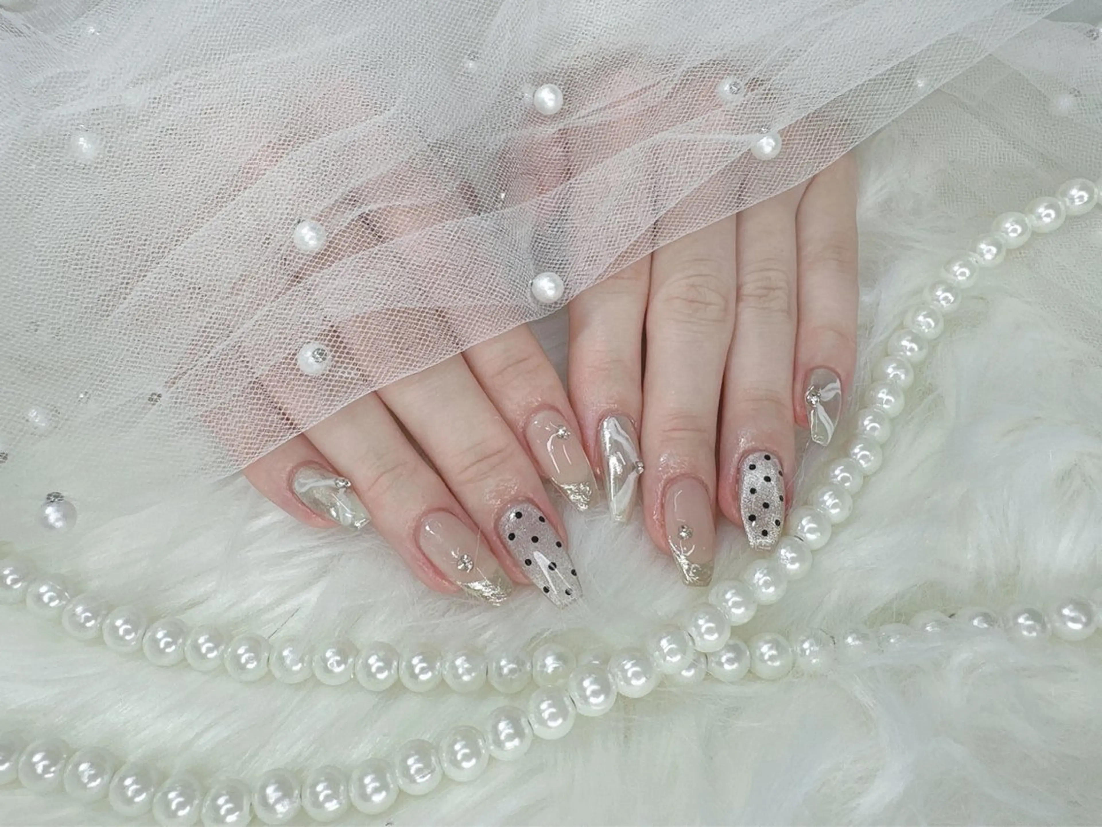 ネイル ハンドネイル ハンドケア Minéa nailのネイルデザイン