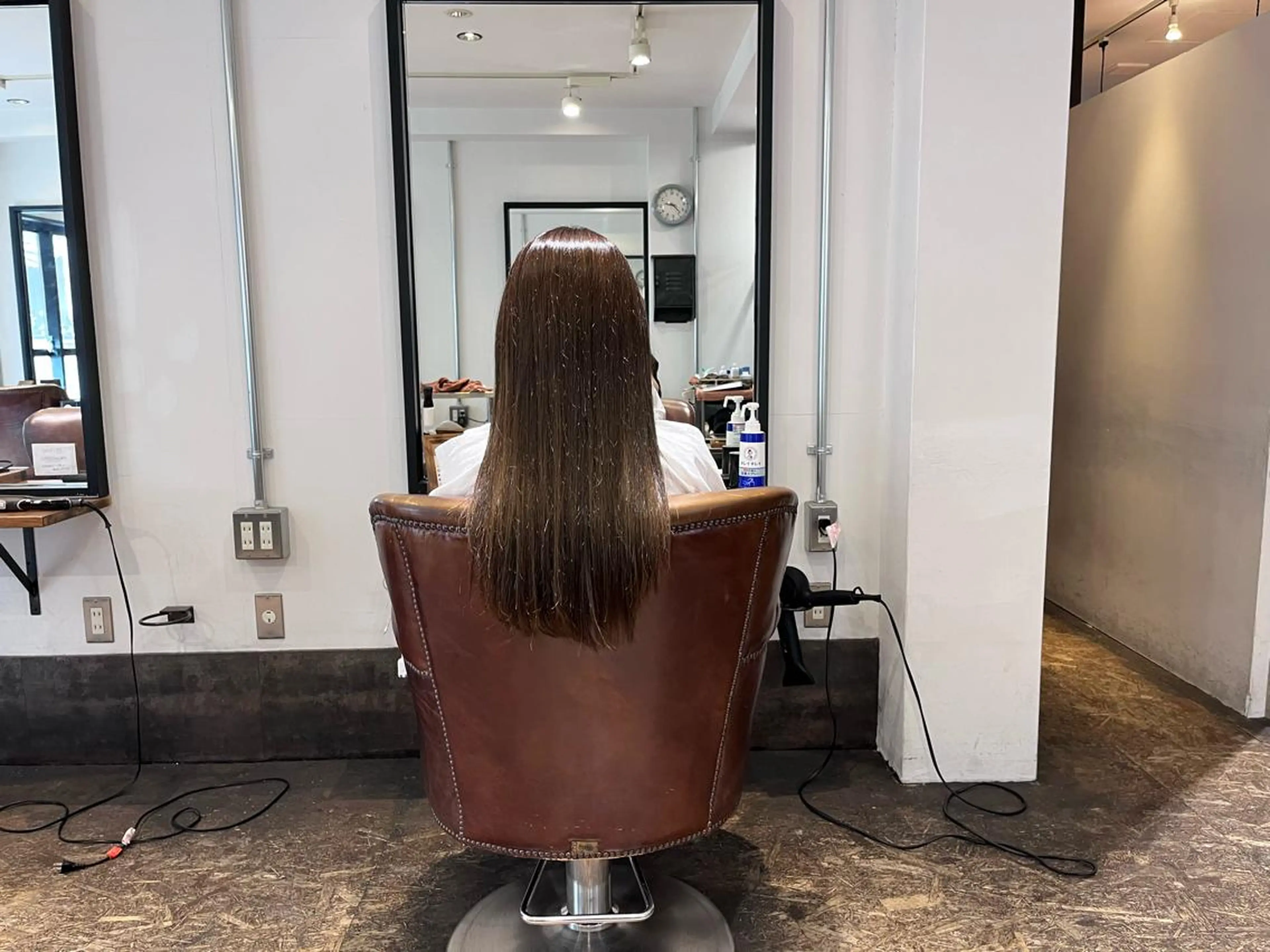 ロング カラー ベージュカラー 透明感カラー KAIzen. tomoのヘアスタイル
