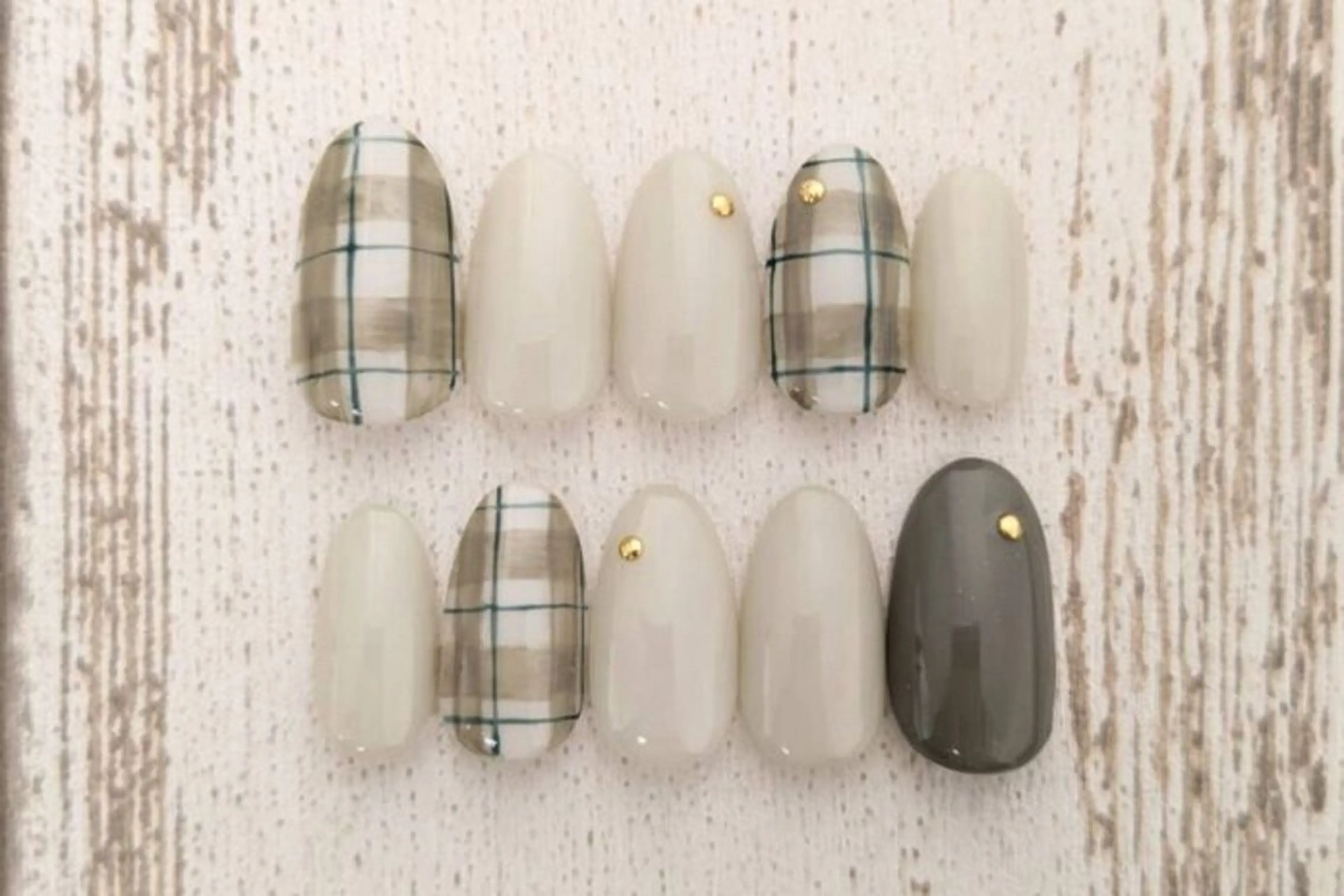 ネイル nail salon shiki 平塚店所属・🌈 shihoのネイルデザイン
