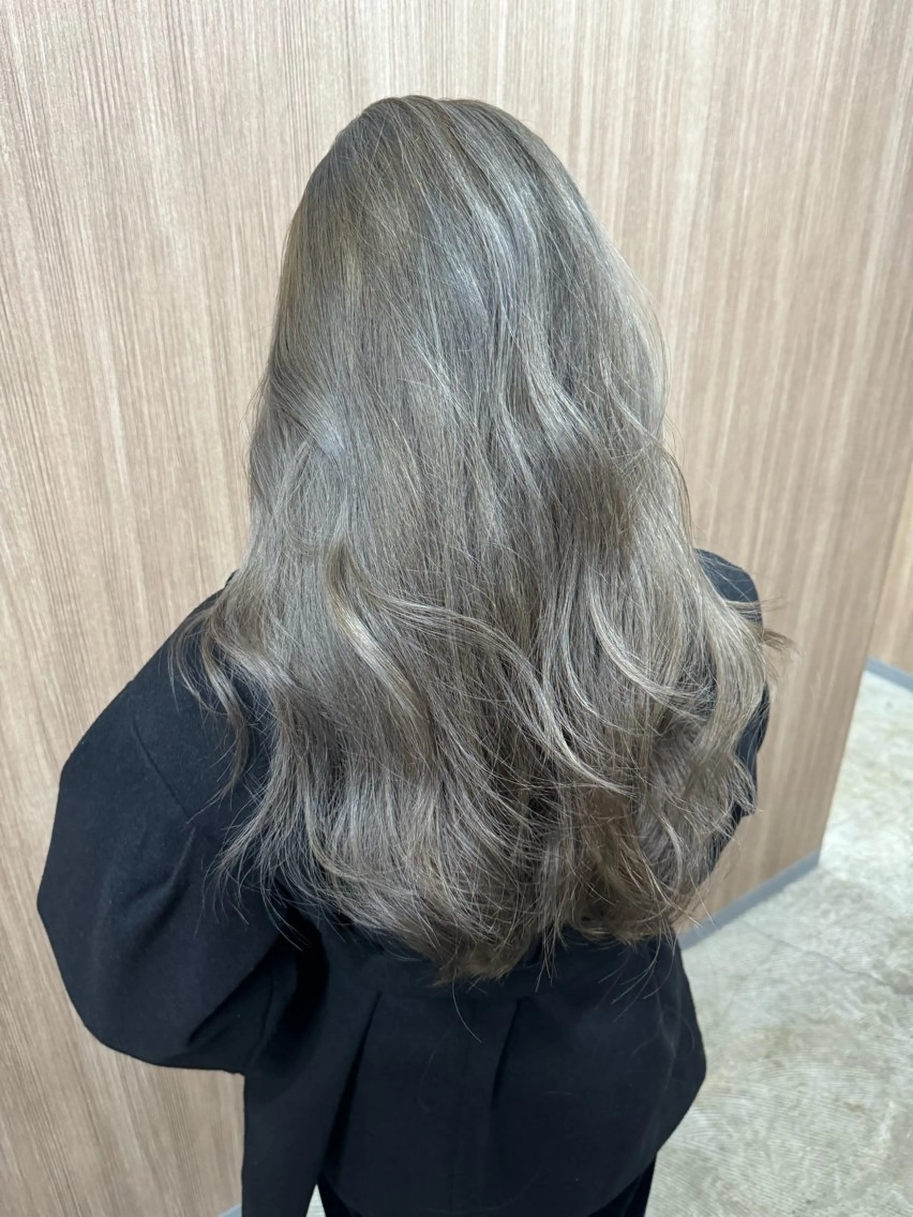 ロング カラー SOAR所属・【髪質改善・コテ巻き パーマ】　長浜千紘のヘアスタイル