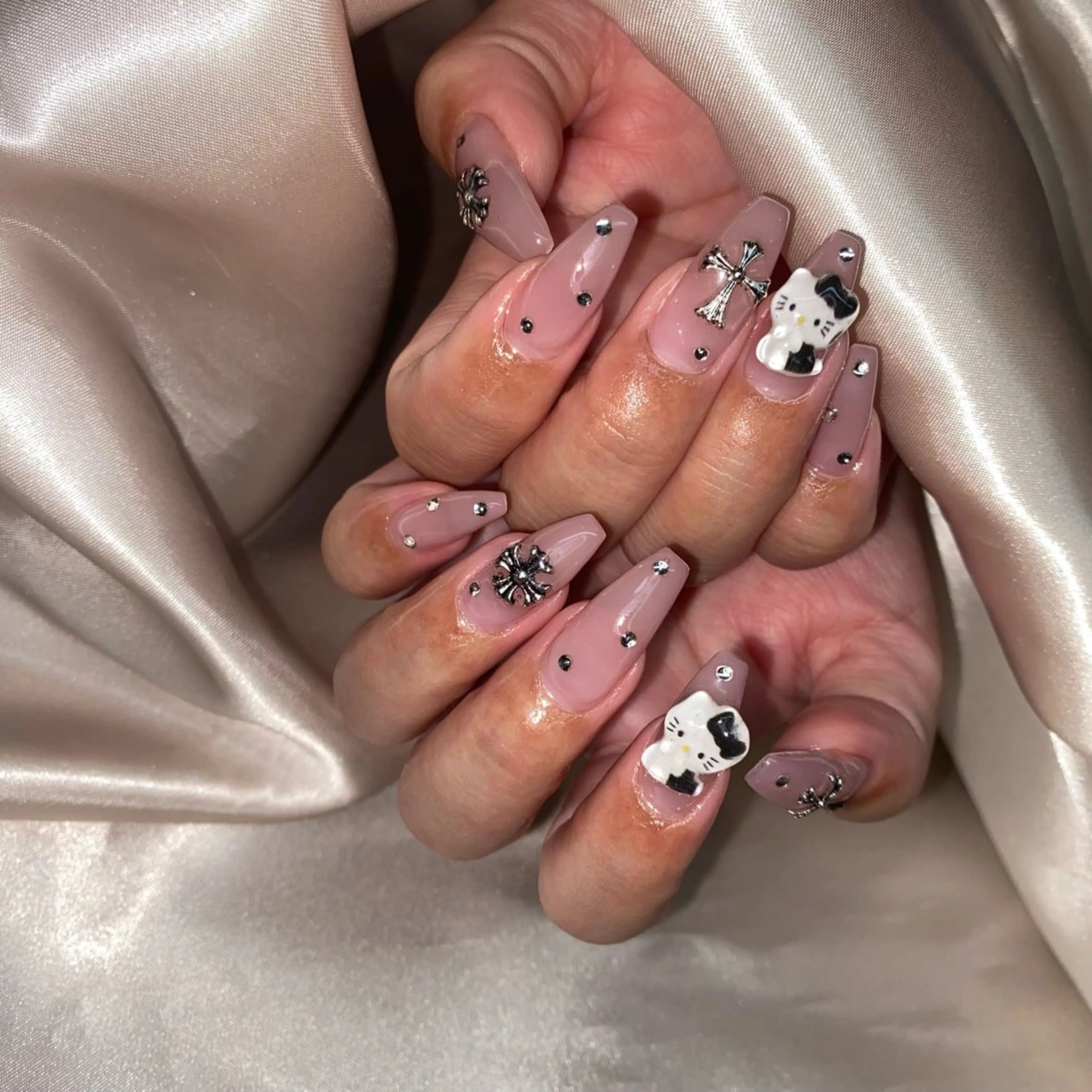 ネイル ハンドネイル la vie  Luire所属・la vie Luire ｱｽｶのネイルデザイン