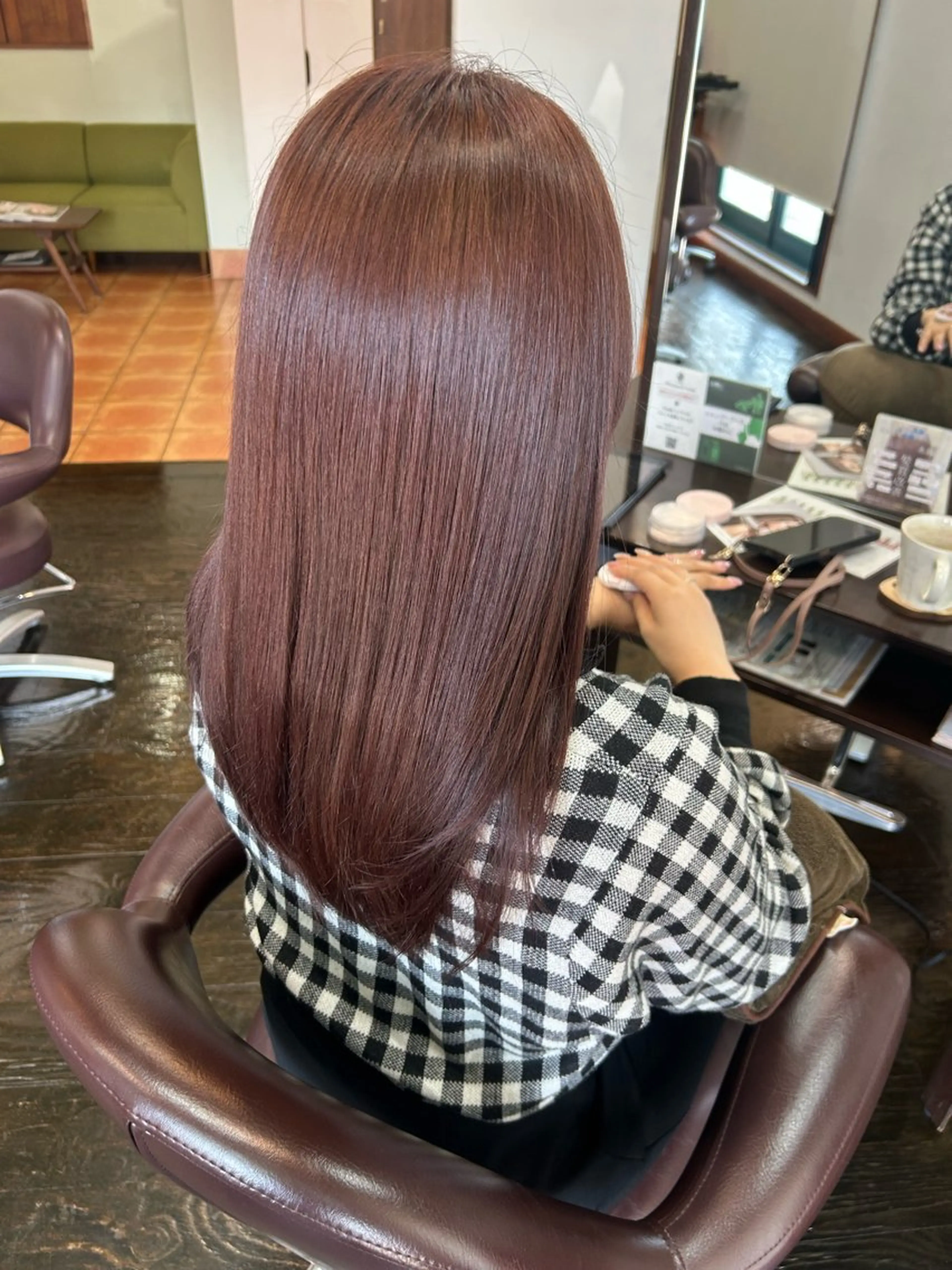 セミロング 髪質改善 ヘアカラー 康本 将輝のヘアスタイル