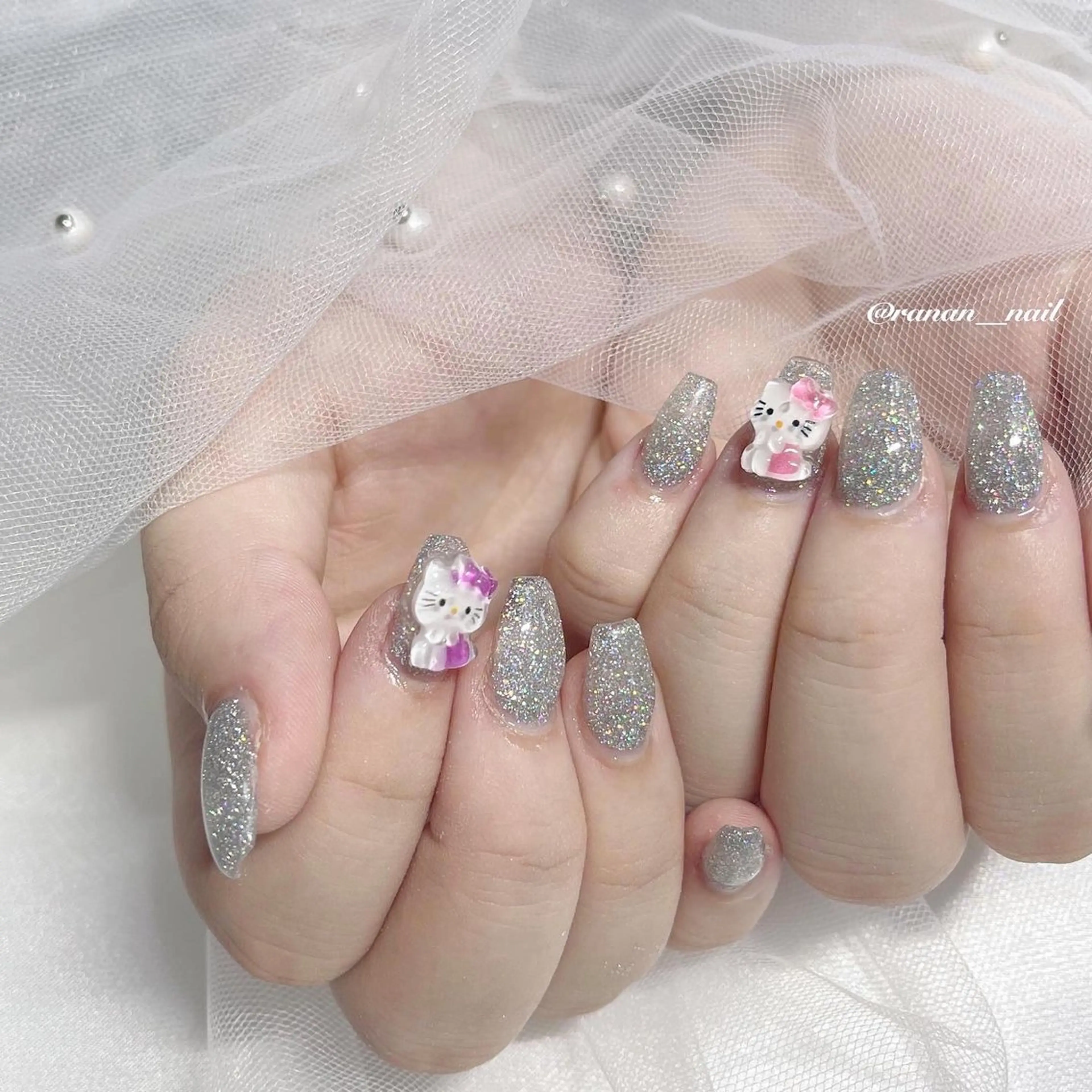 ネイル アートネイル ハンドネイル 𝓇𝒶𝓃𝒶𝓃 𝓃𝒶𝒾𝓁のネイルデザイン