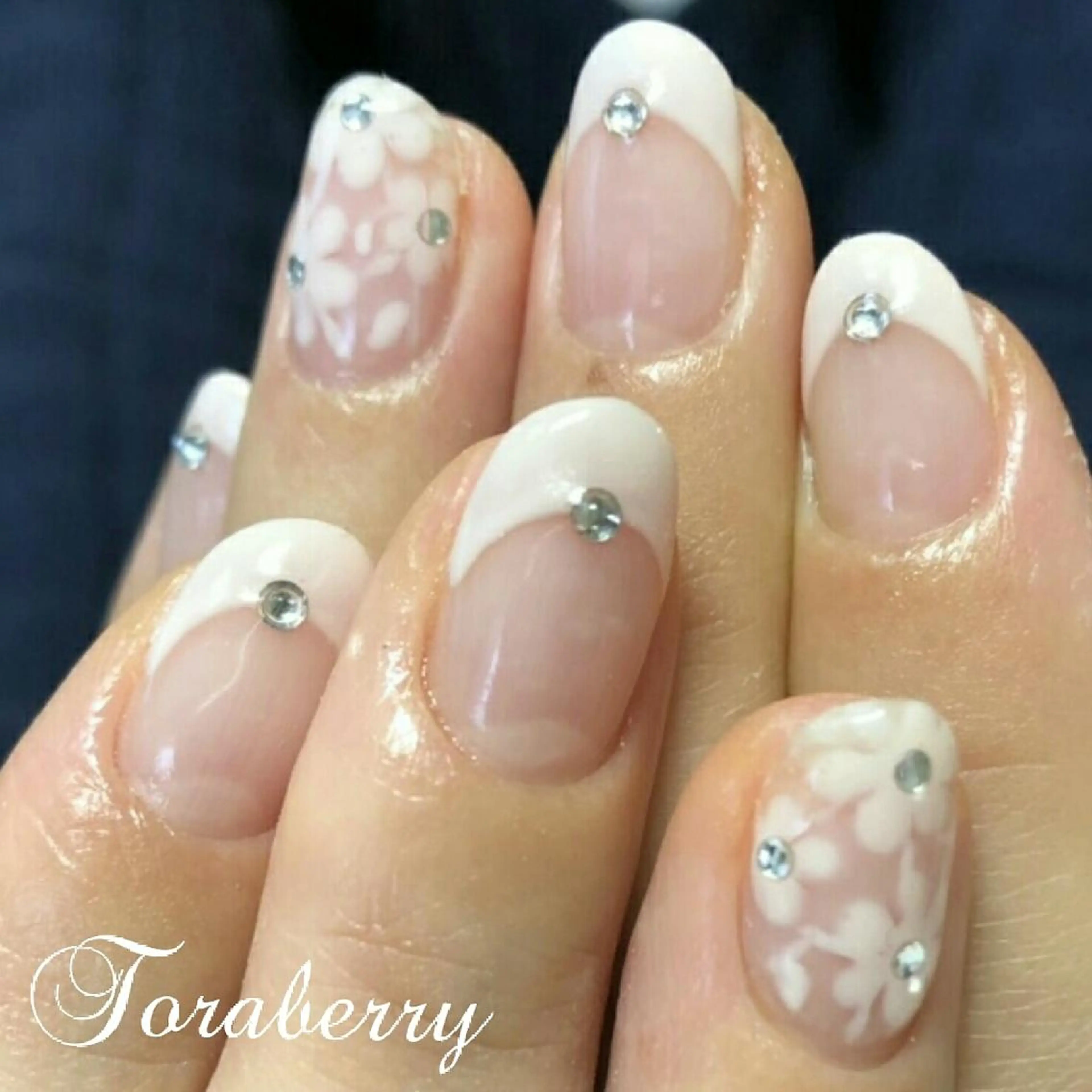 ネイル ハンドネイル ネイリスト なつみのネイルデザイン