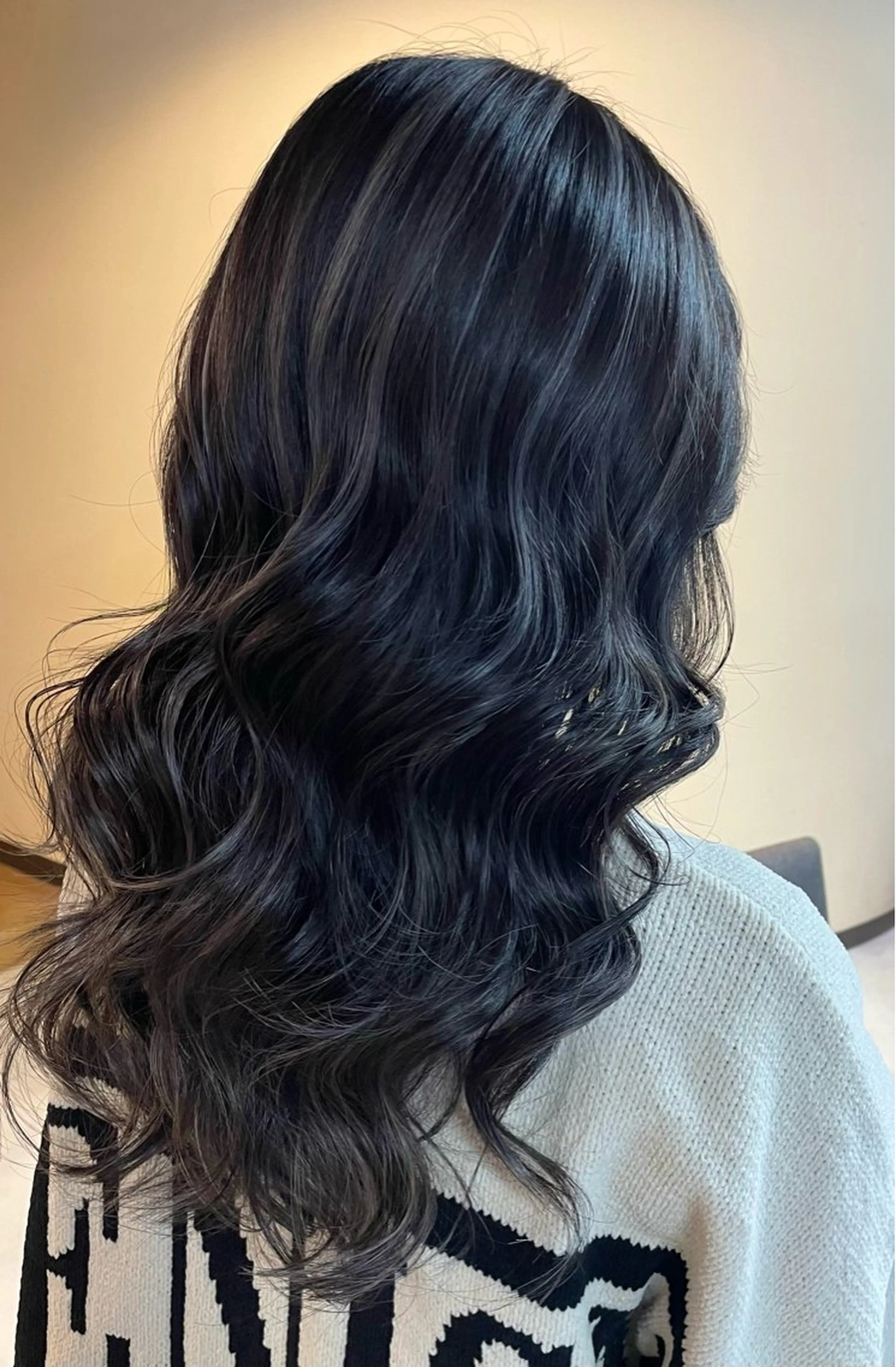 セミロング ハイライト 宮本 いぶきのヘアスタイル