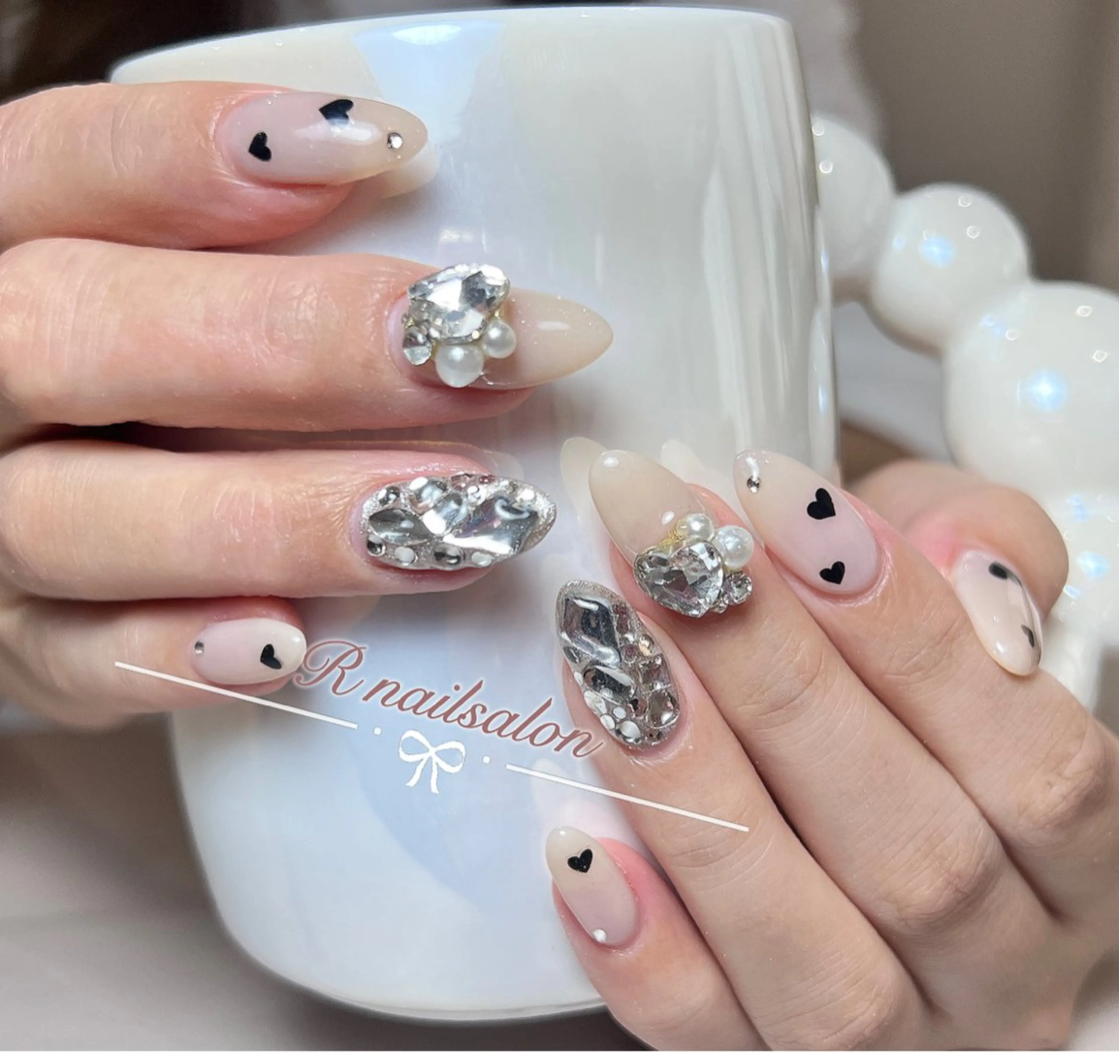 セミロング ハンドネイル R NAILSALONのネイルデザイン