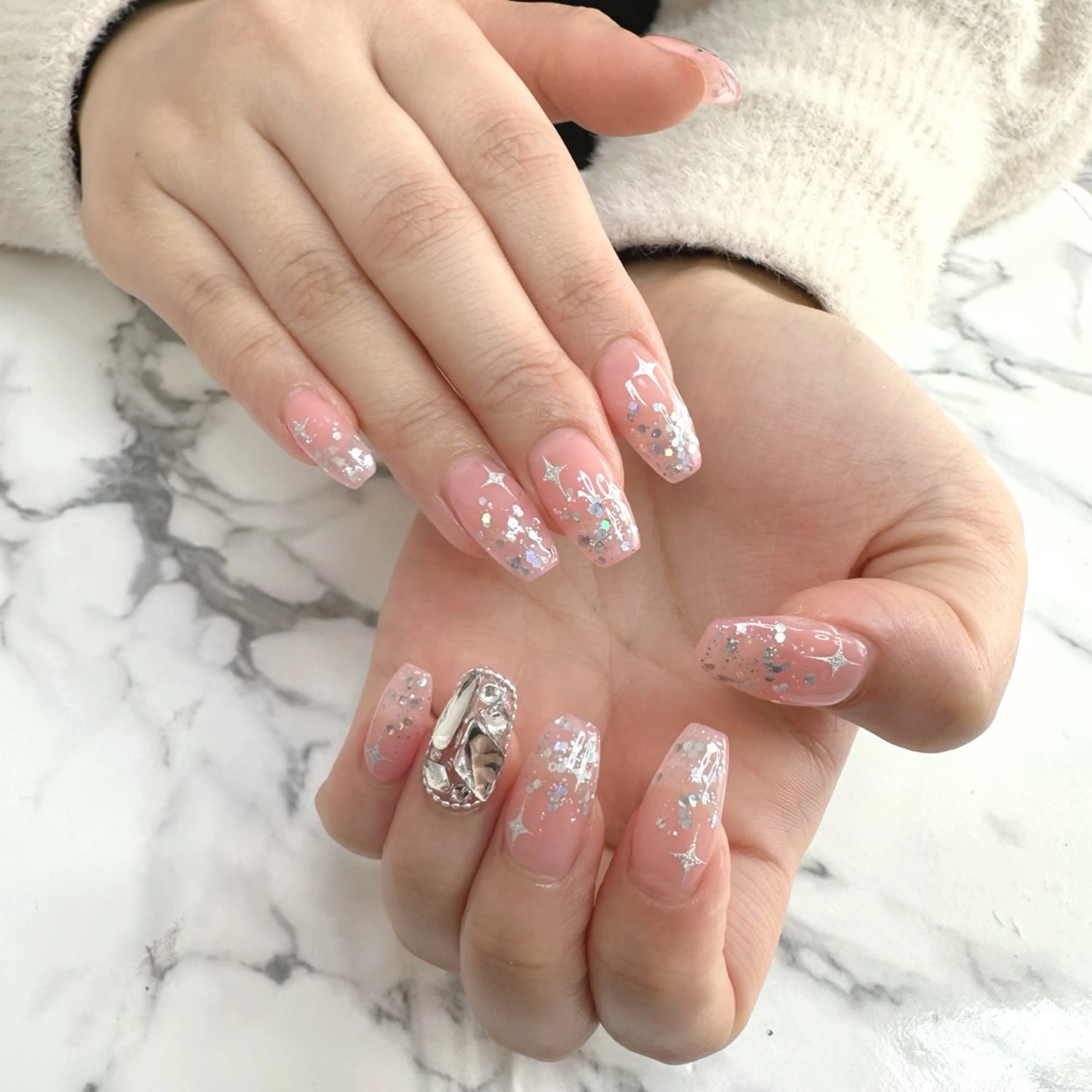 ネイル Lily nailのネイルデザイン